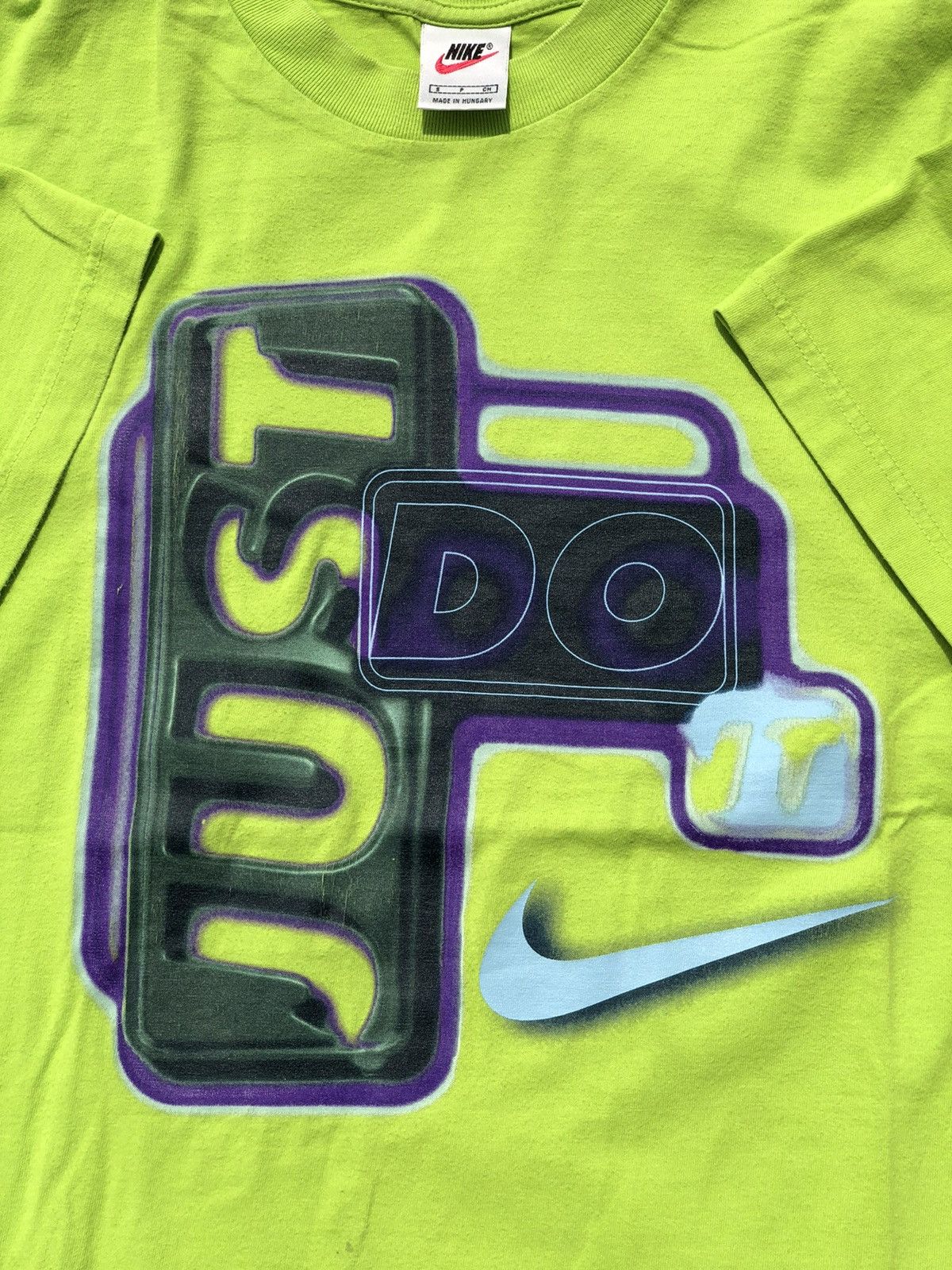 Nike VIntage 90s Nike Just Do It Acid Green Tee Size US S / EU 44-46 / 1 - 2 Thumbnail