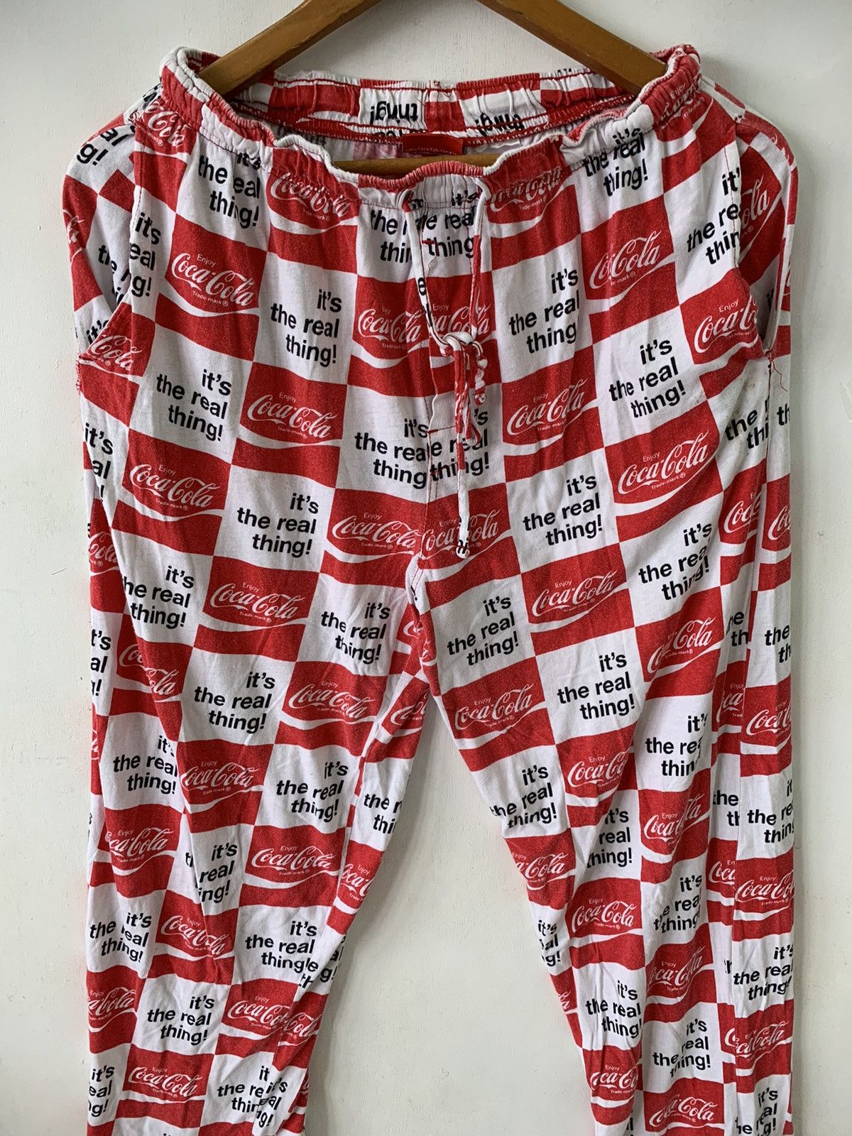 Coca Cola × Vintage Overprint Coca Cola Sweat Cropped Pant Size US 30 / EU 46 - 2 Thumbnail