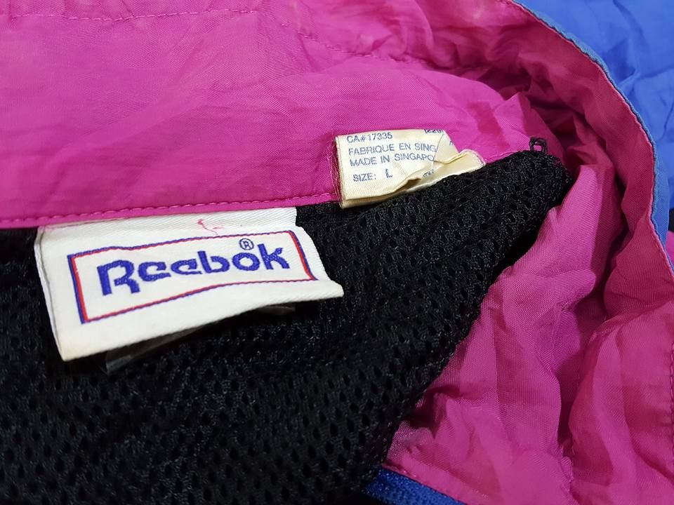 Reebok × Vintage Vintage REEBOK Kangaroo Pocket 90's Hooded Windbreaker Size US L / EU 52-54 / 3 - 15 Thumbnail