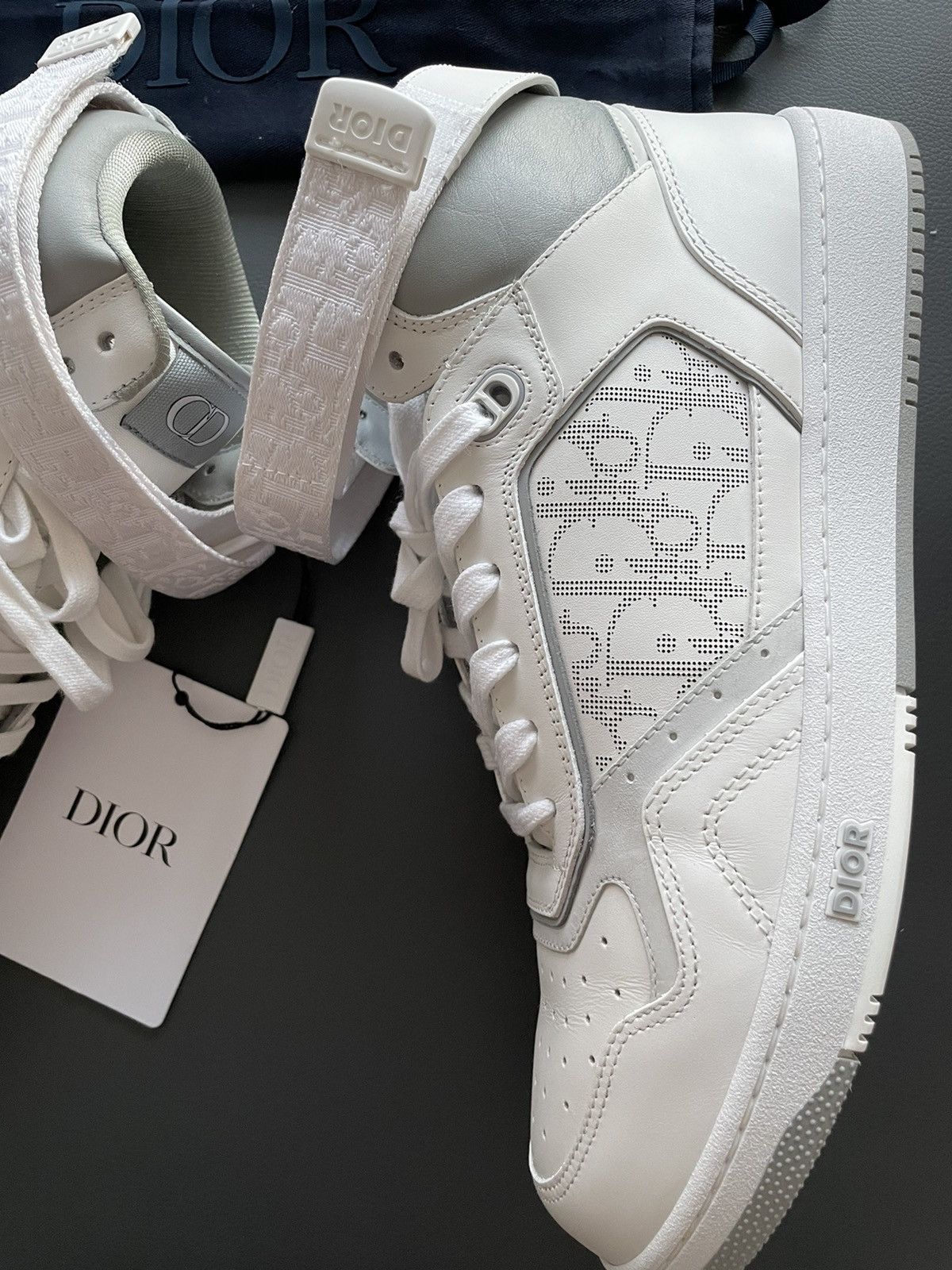 Dior Super Runway Brand NEW Sold Out Dior Oblique Saddle Sneakers Size US 13 / EU 46 - 11 Thumbnail