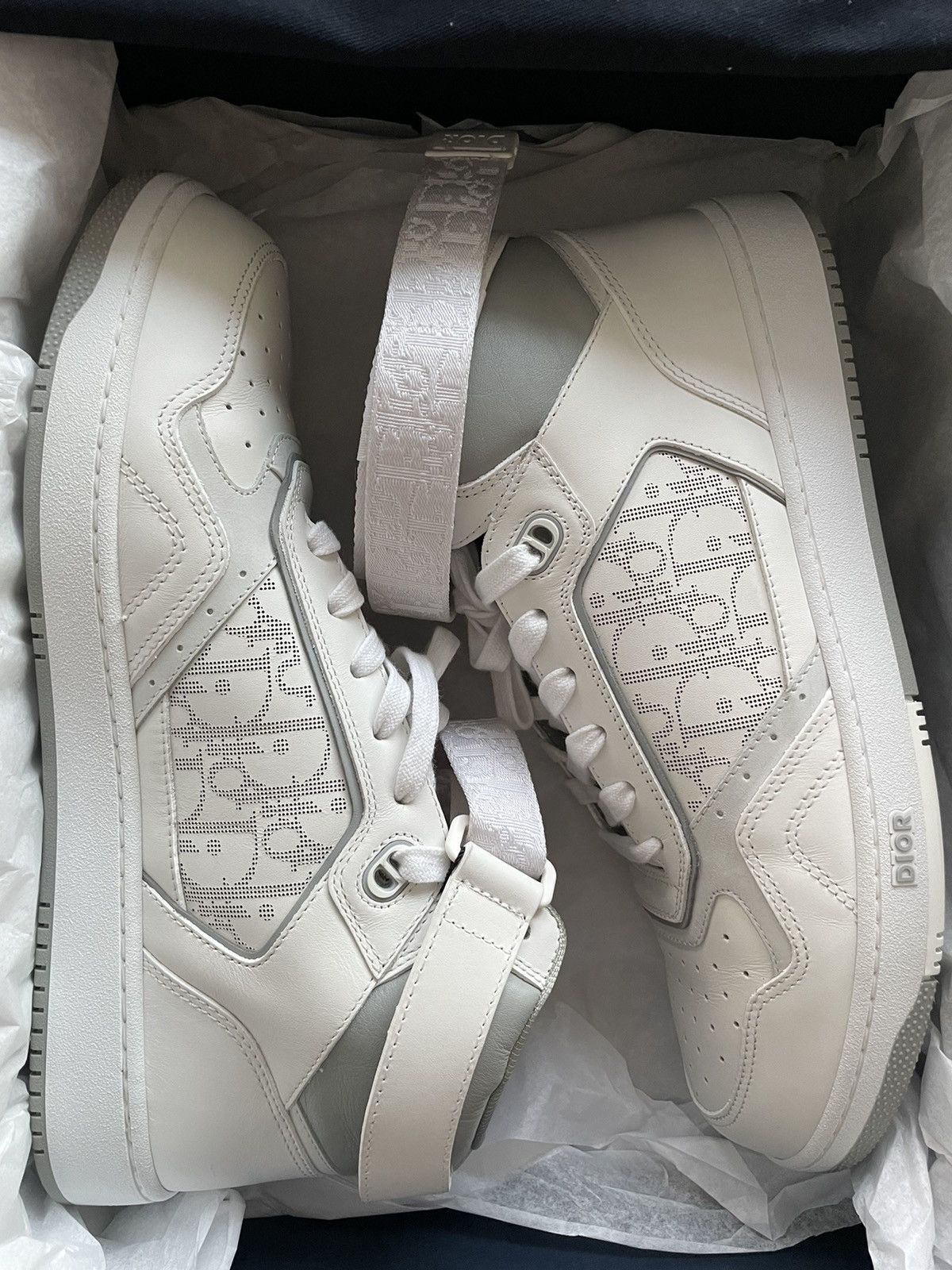 Dior Super Runway Brand NEW Sold Out Dior Oblique Saddle Sneakers Size US 13 / EU 46 - 23 Thumbnail