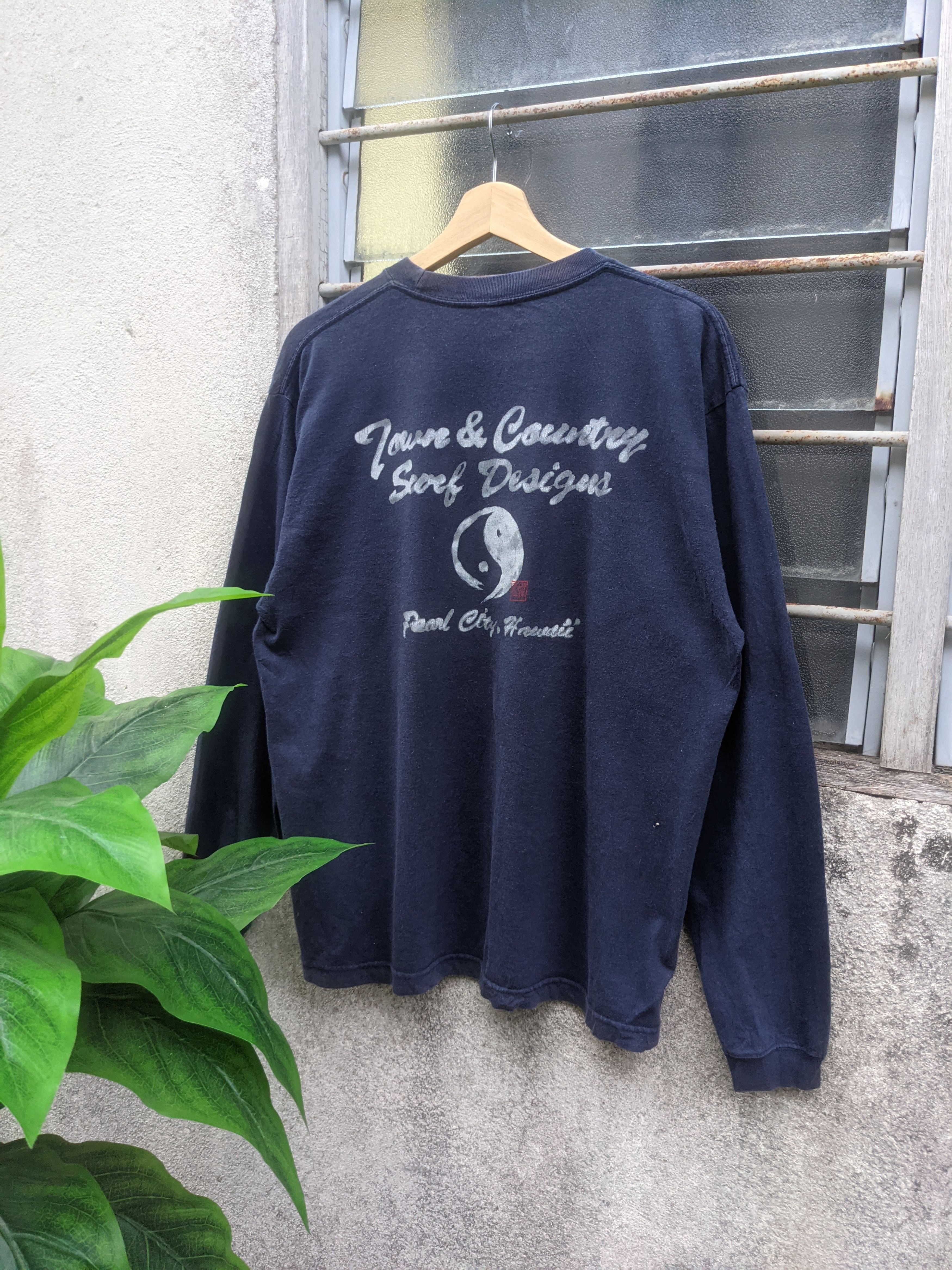 Vintage ⚡️Rare⚡️ Vintage T&C Surf Design Spellout Size US M / EU 48-50 / 2 - 1 Thumbnail