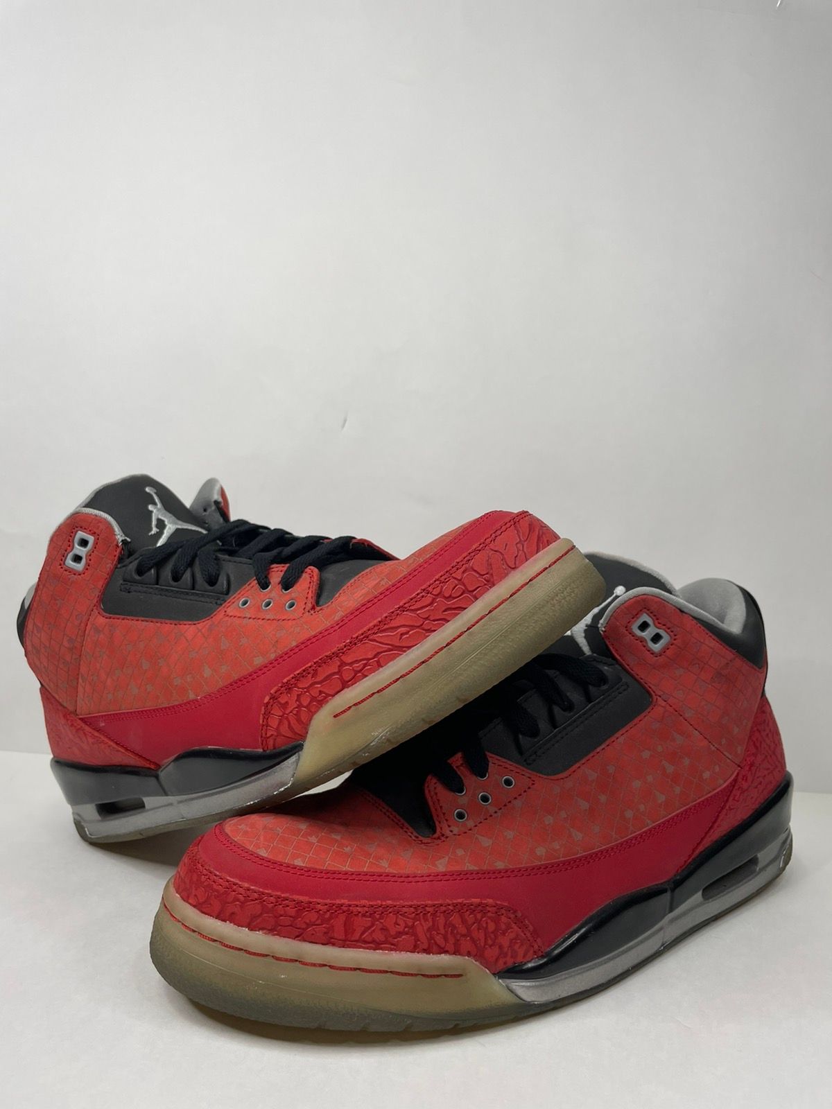 Pre-owned Jordan Brand Air Jordan 3 Retro 2013 Doernbecher 2010 Shoes In Red