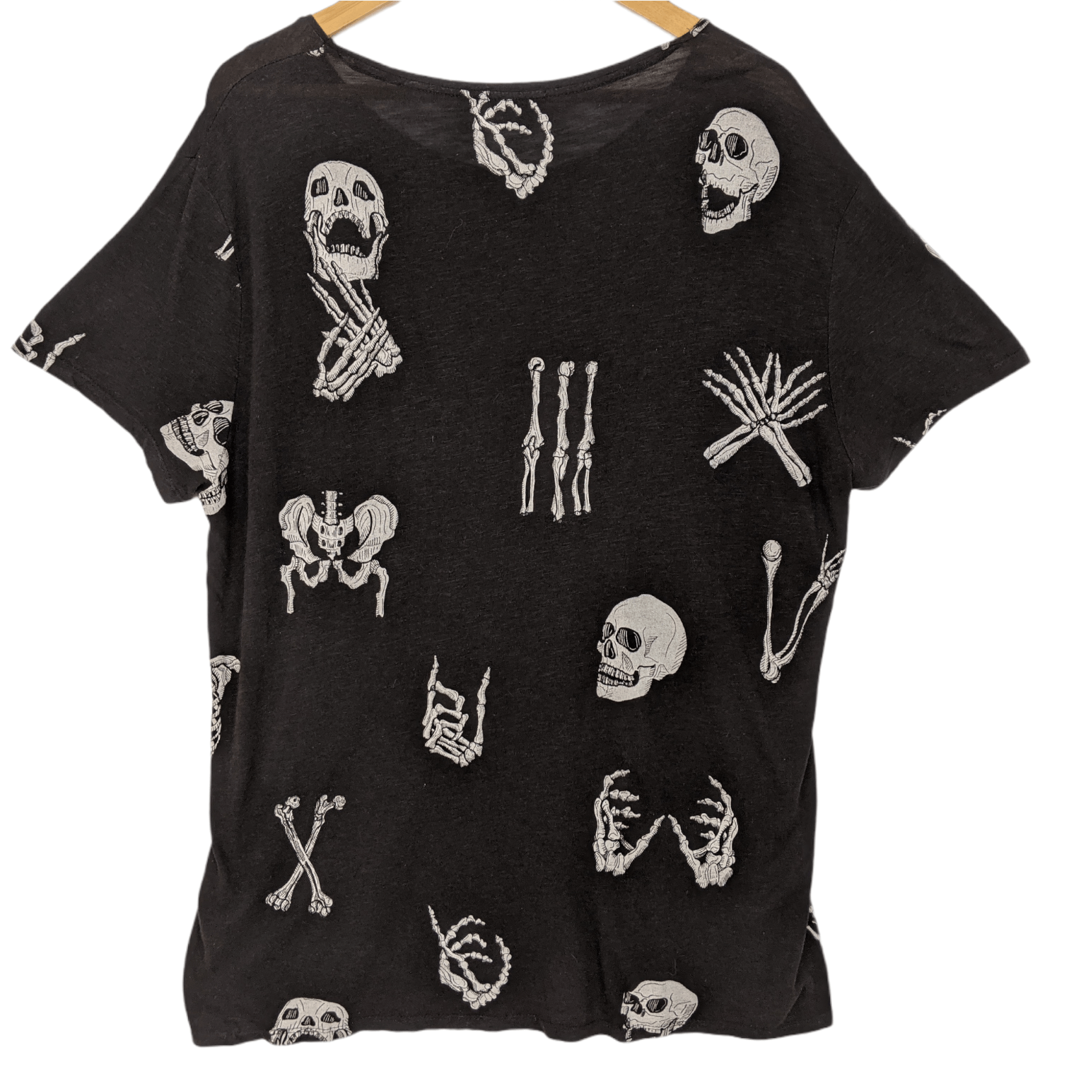Divided DIVIDED H&M Skeleton Print All Over T-Shirt Size US XL / EU 56 / 4 - 6 Thumbnail