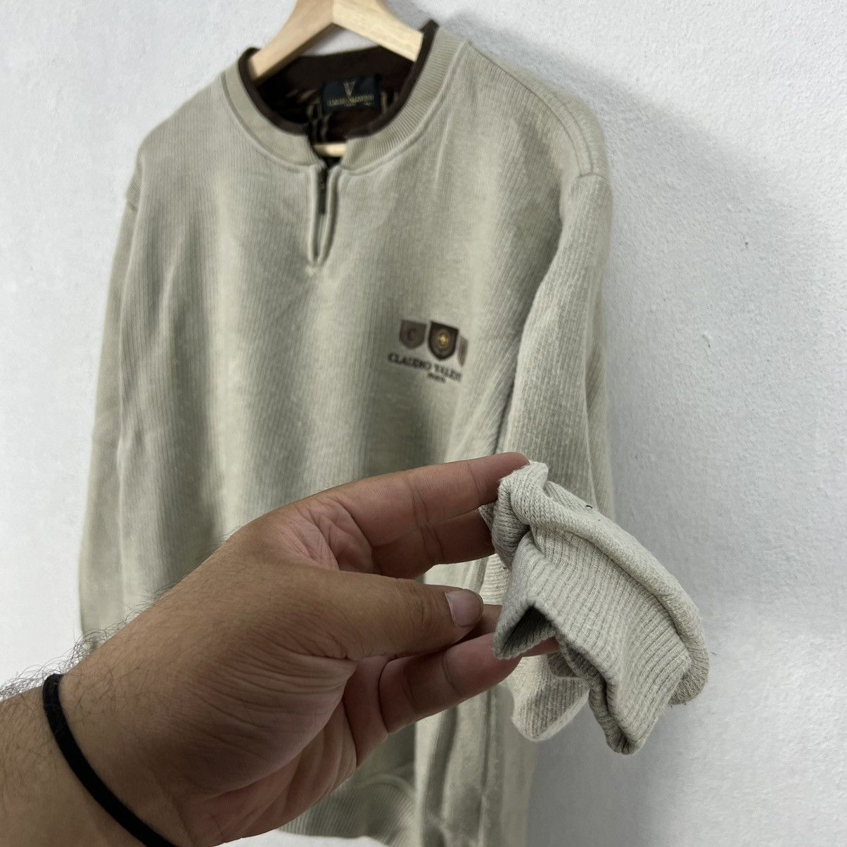 Japanese Brand VINTAGE CLAUDIO VALENTINO SWEATSHIRT Size US L / EU 52-54 / 3 - 5 Thumbnail