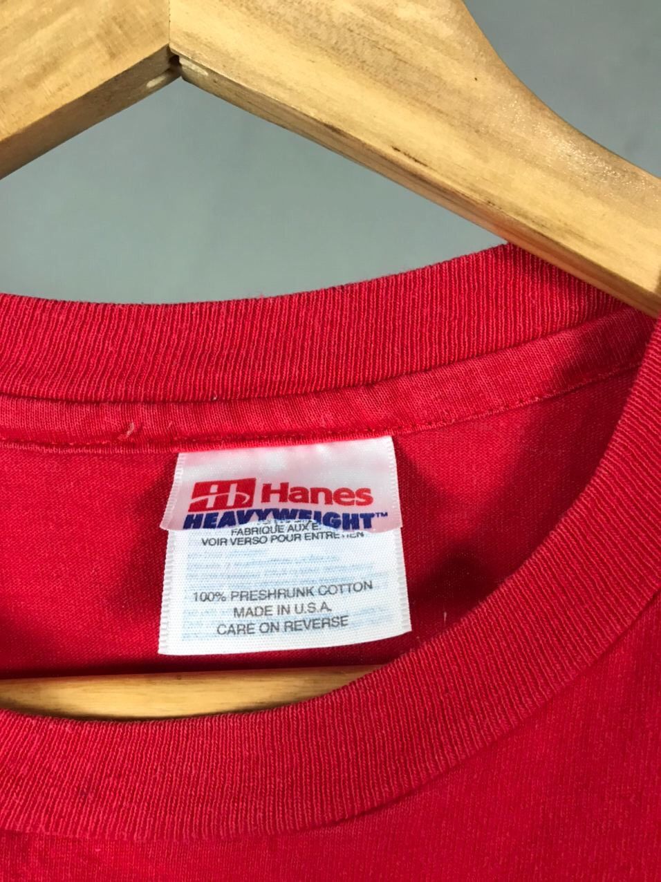 NBA Chicago Bulls vintage sportwear made in USA red tee Size US L / EU 52-54 / 3 - 6 Thumbnail
