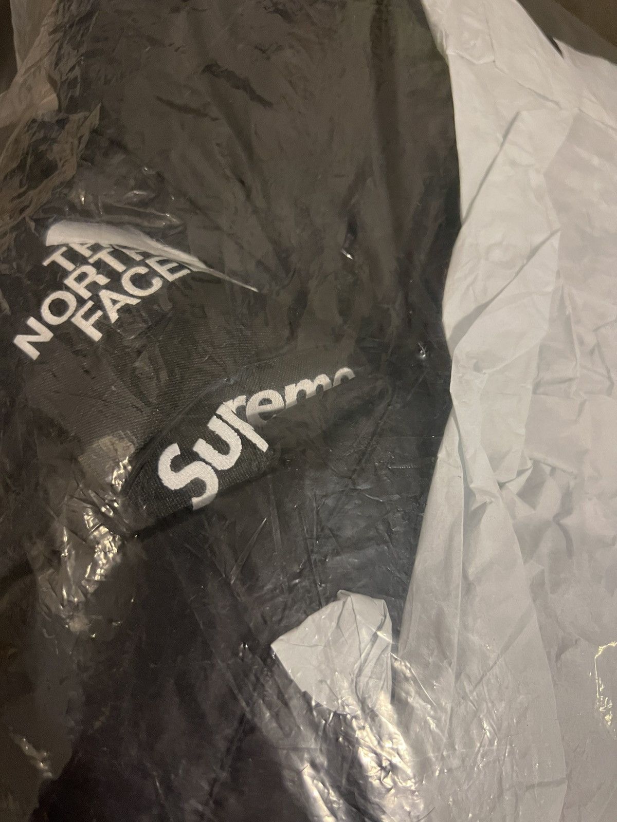 Supreme × The North Face Supreme The North Face S Logo Summit Series Himalayan Parka Size US M / EU 48-50 / 2 - 6 Thumbnail