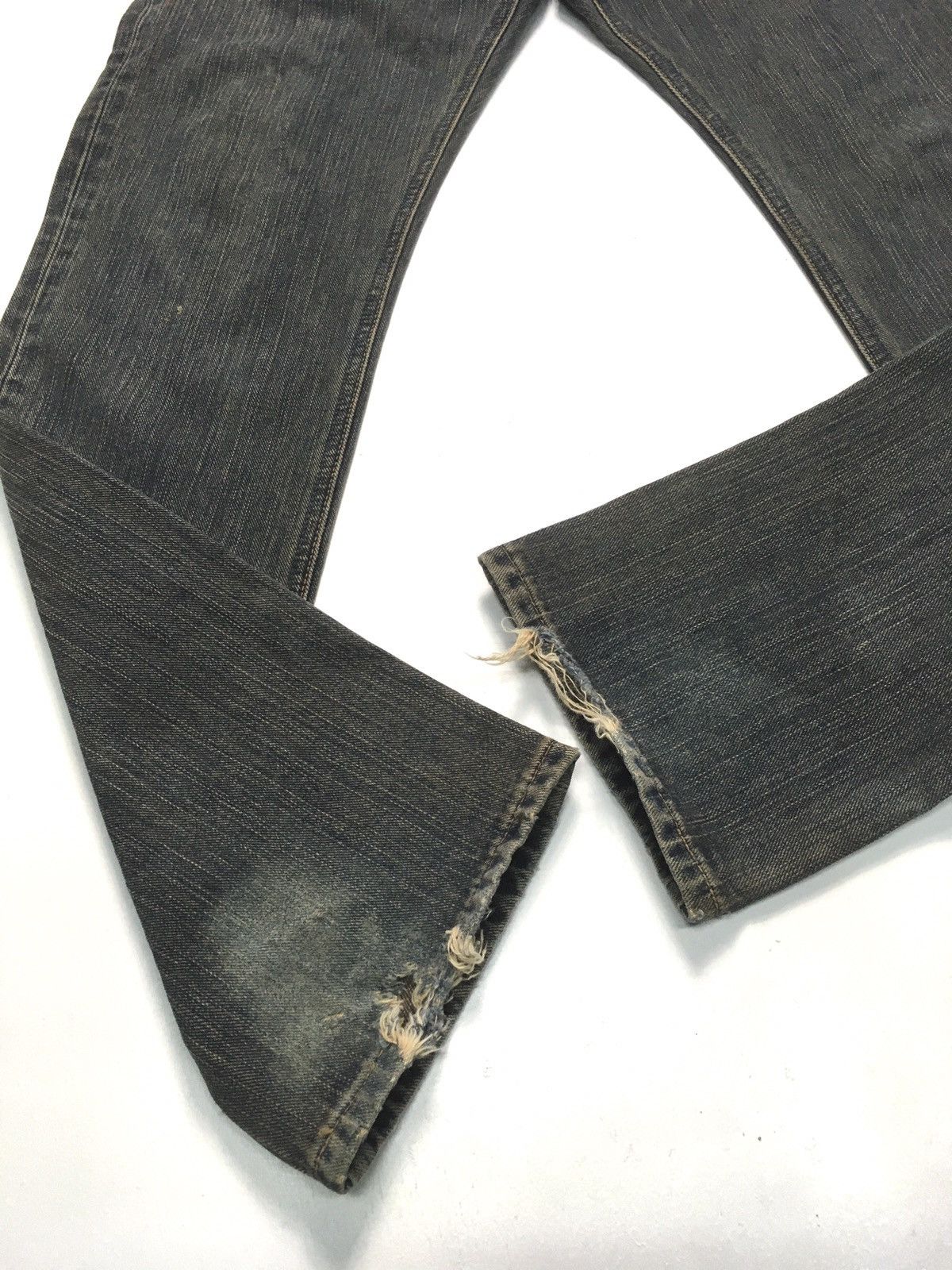 Lee × Vintage Vintage rusty black lee distressed denim Size US 31 - 12 Thumbnail