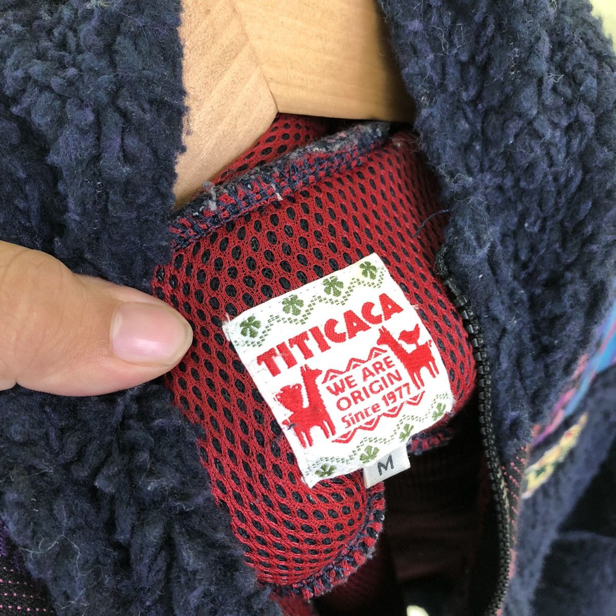 Japanese Brand Titicaca Hoodie Nice Design - Medium Size US M / EU 48-50 / 2 - 11 Thumbnail