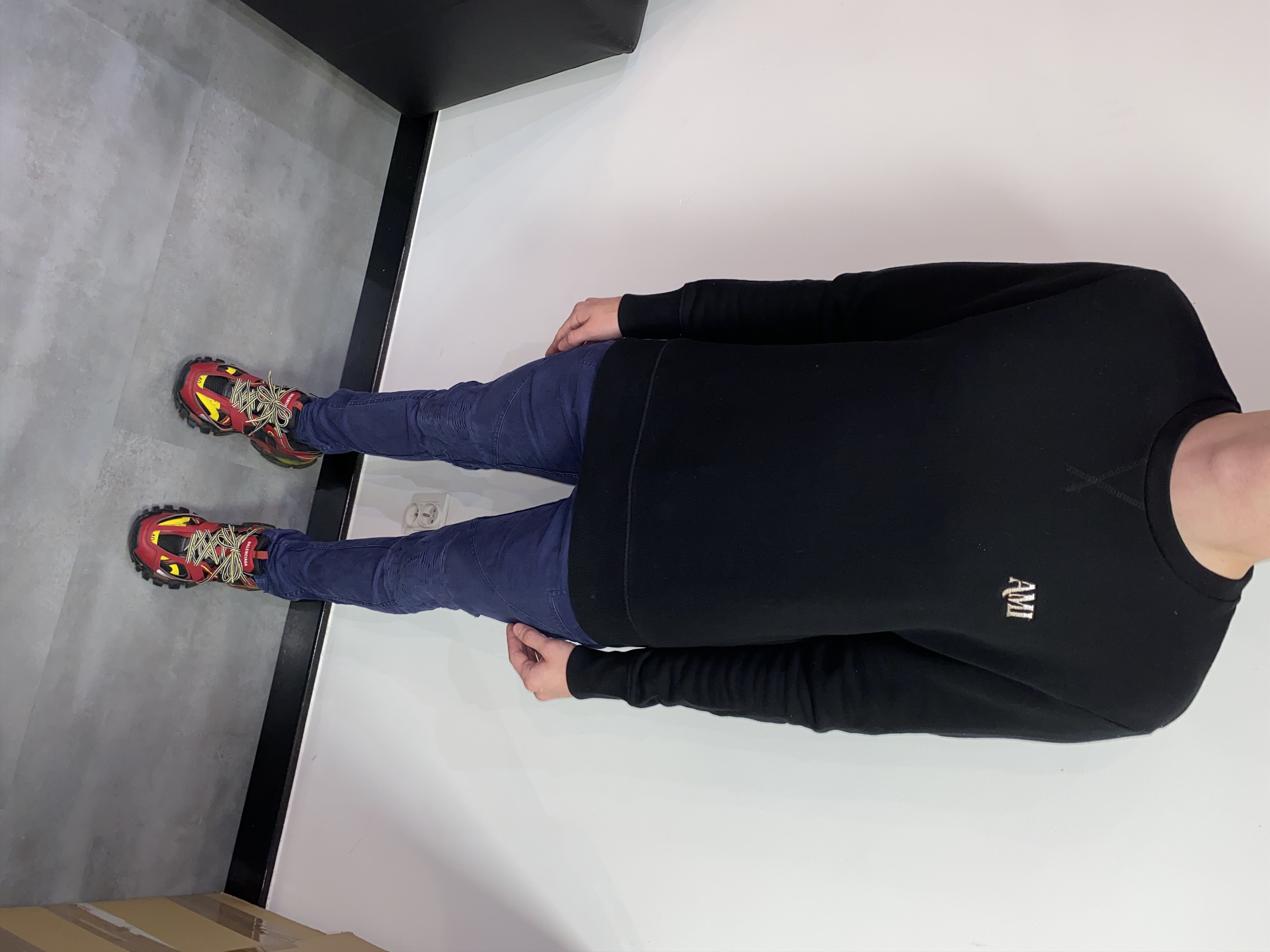 AMI AMI by Alexandre Mattiussi Small Logo Black Crewneck Size US M / EU 48-50 / 2 - 7 Thumbnail