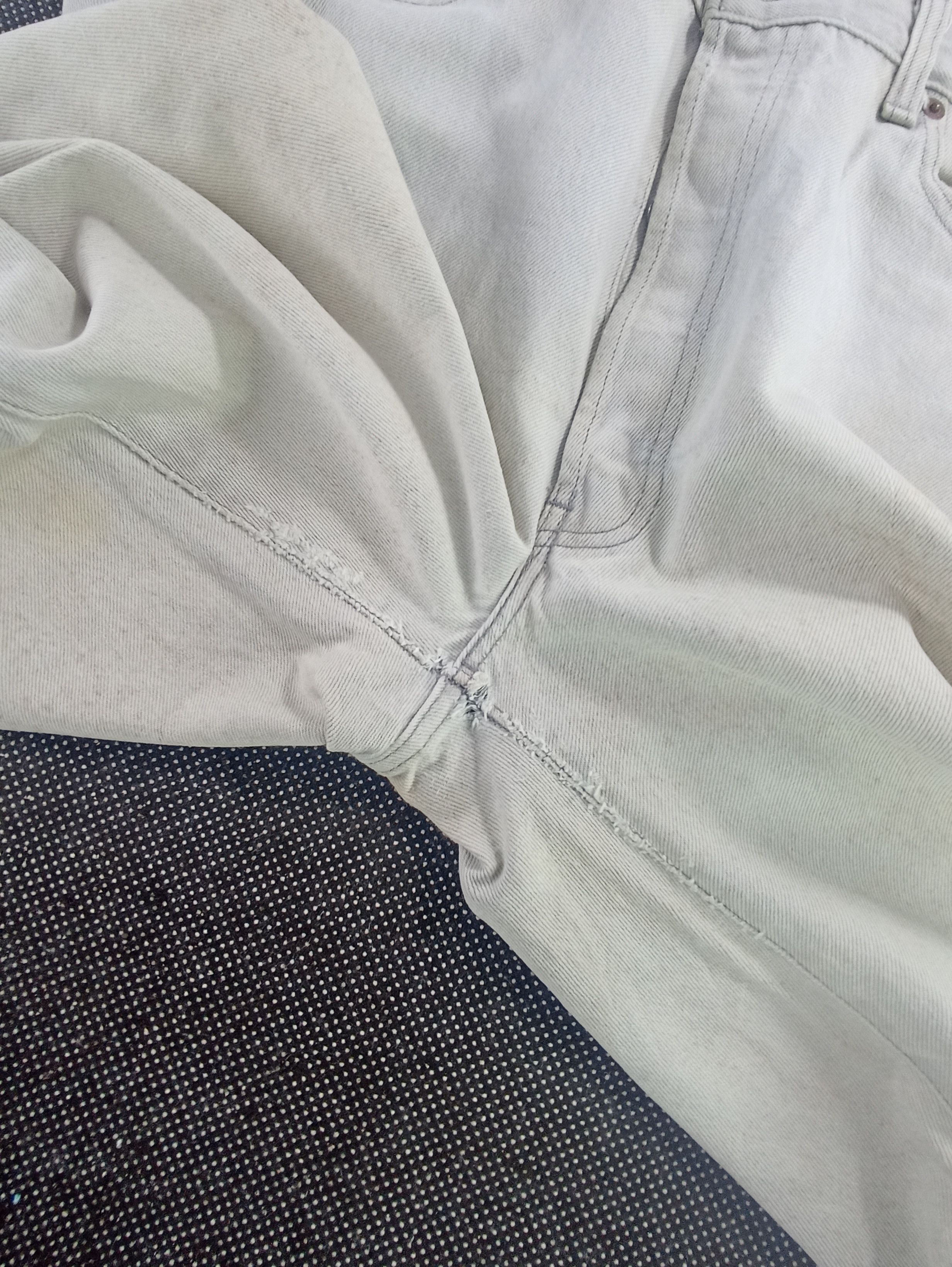 Levi's × Vintage 80S VINTAGE LEVIS 501 JEANS - J260 Size US 36 / EU 52 - 9 Thumbnail