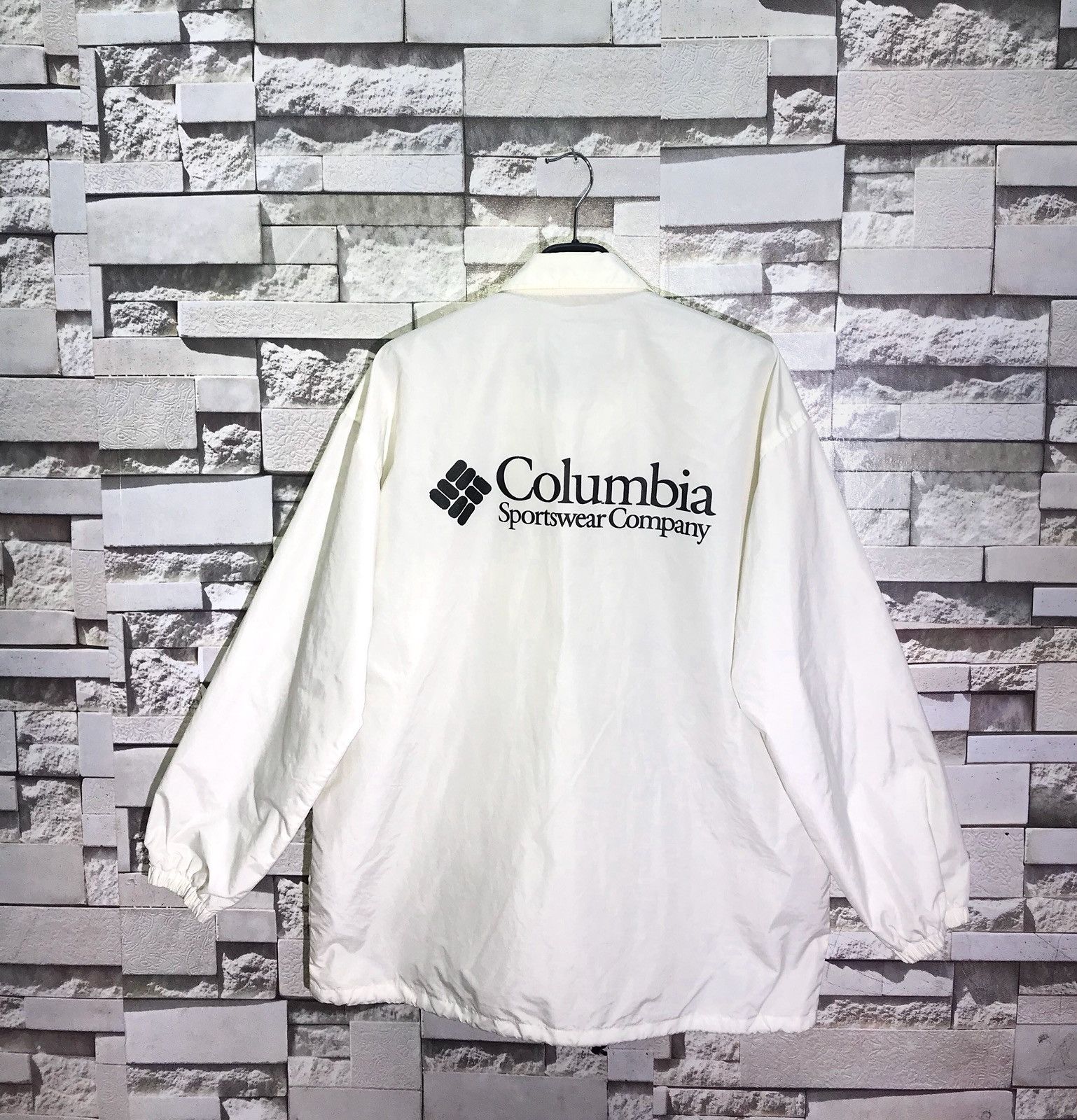 image of Columbia Sportswear Company Coach Jacket in White, Men's (Size Medium)