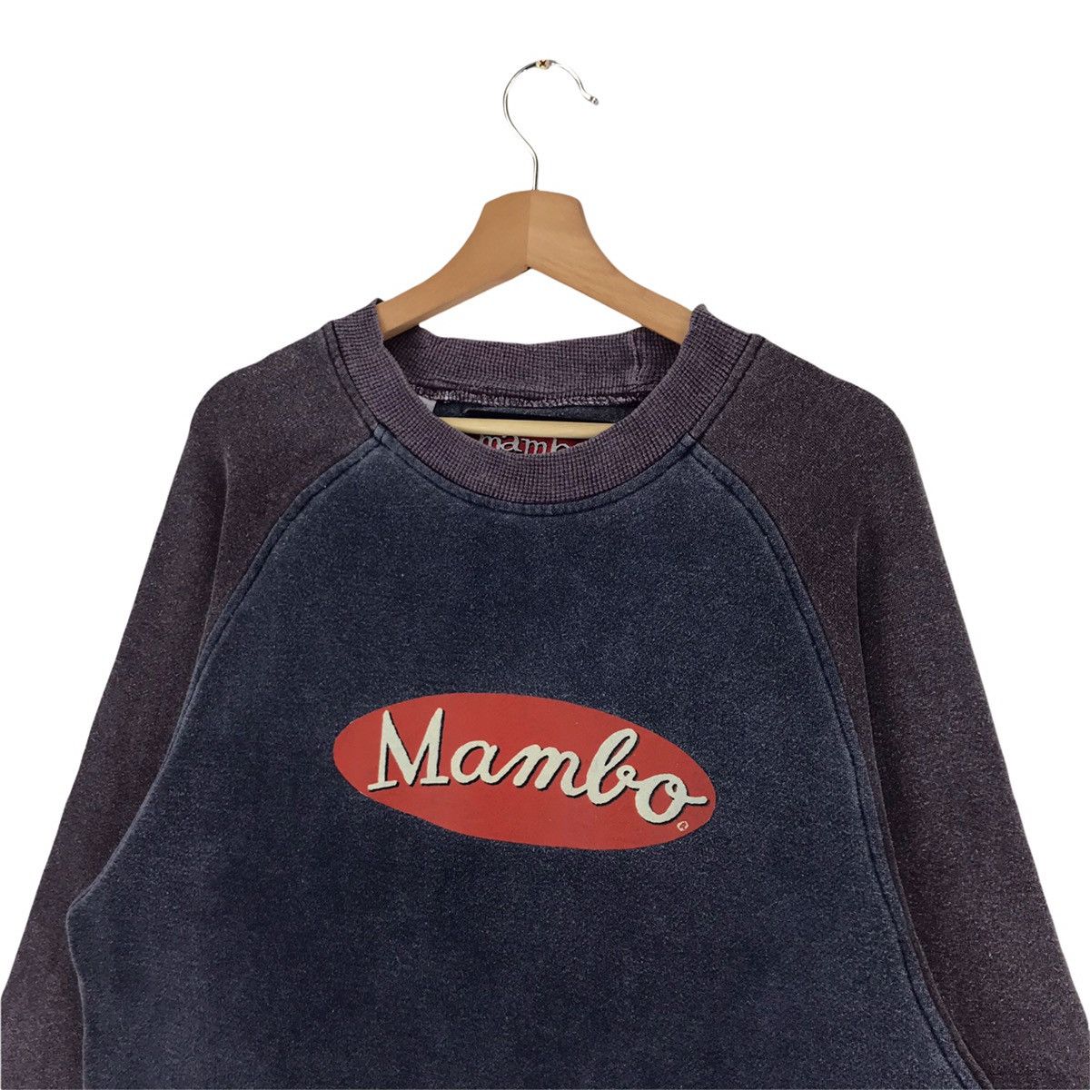 Mambo × Vintage 90s Mambo Big Logo Sweatshirt Crewneck Size US L / EU 52-54 / 3 - 4 Thumbnail