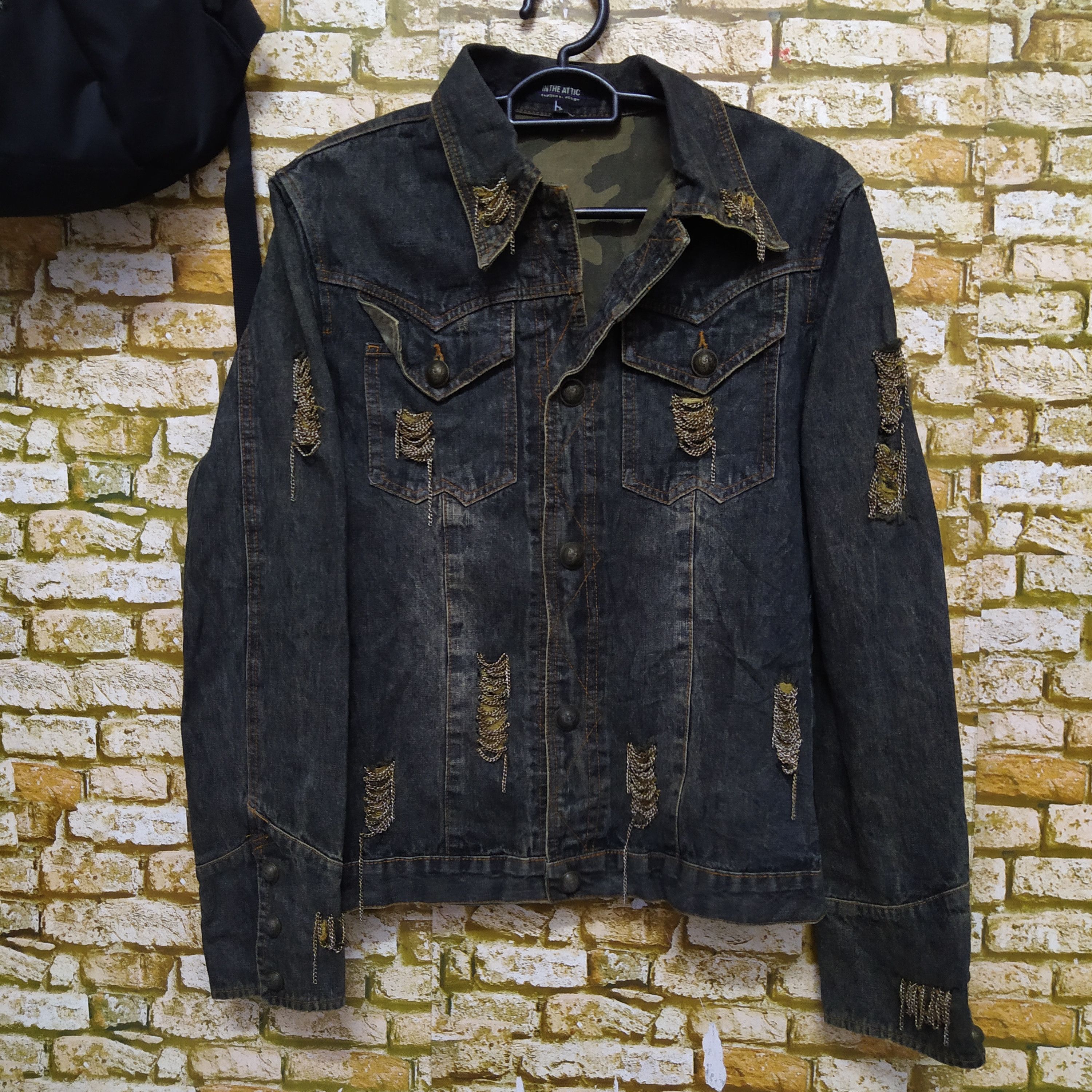 In The Attic IN THE ATTIC DISTRESSED DENIM JACKET PUNK (D364) Size US L / EU 52-54 / 3 - 1 Thumbnail