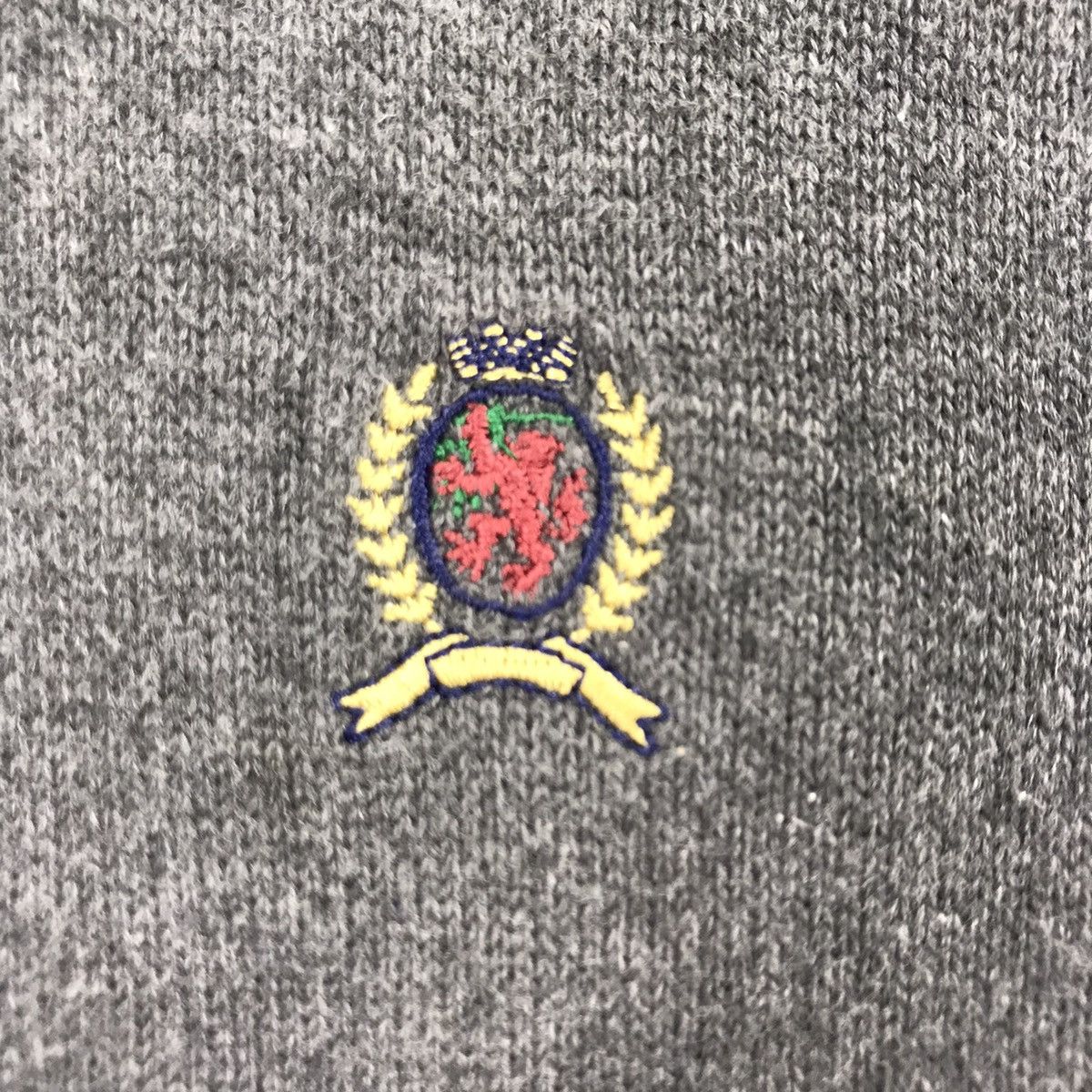 Tommy Hilfiger Vintage Tommy Hilfiger Turtleneck Sweatshirt Size US M / EU 48-50 / 2 - 5 Thumbnail