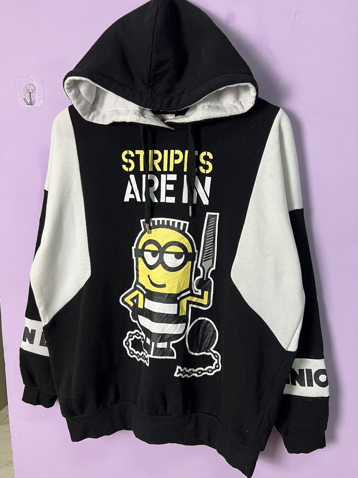Cartoon Network 🔥Minion Despicable Me Hoodies Size US L / EU 52-54 / 3 - 5 Thumbnail