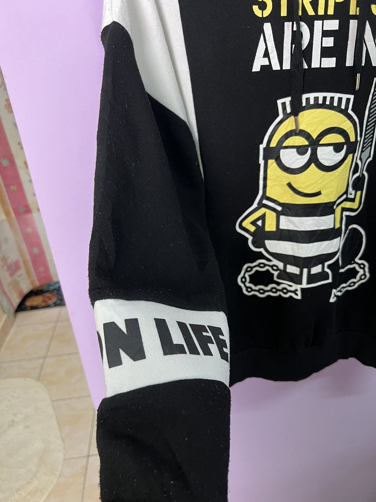 Cartoon Network 🔥Minion Despicable Me Hoodies Size US L / EU 52-54 / 3 - 9 Thumbnail