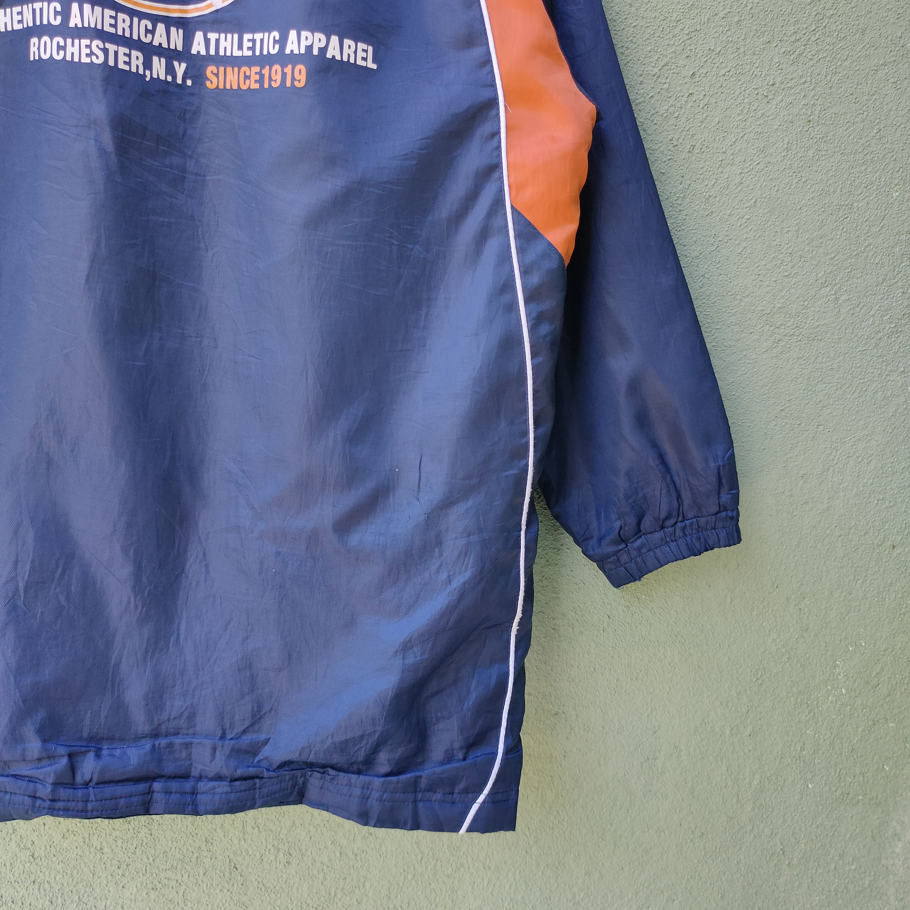 Champion × Vintage Vintage CHAMPION Zipper Ups Big logo Hoodie Sweater Jacket Size US L / EU 52-54 / 3 - 9 Thumbnail