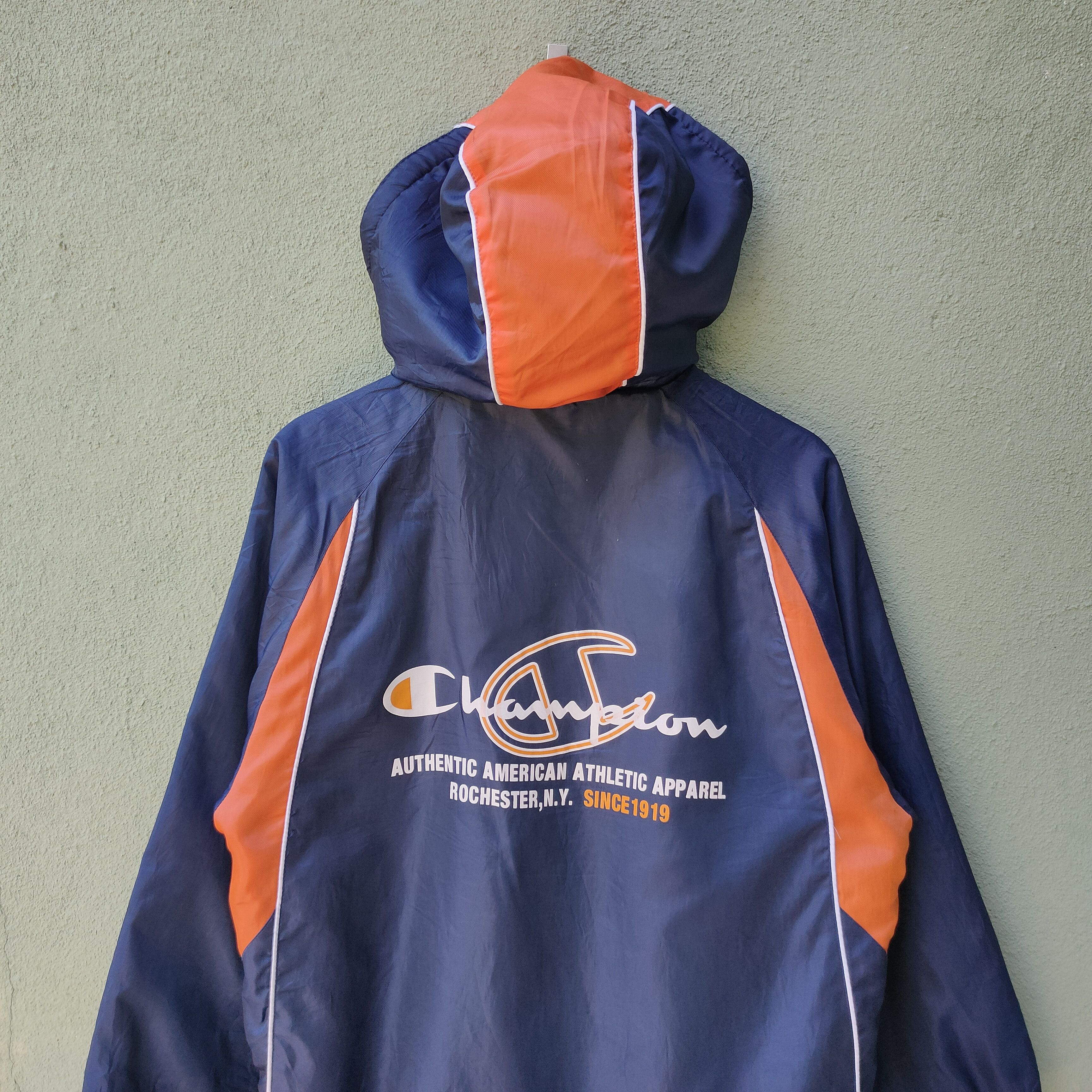 Champion × Vintage Vintage CHAMPION Zipper Ups Big logo Hoodie Sweater Jacket Size US L / EU 52-54 / 3 - 11 Thumbnail