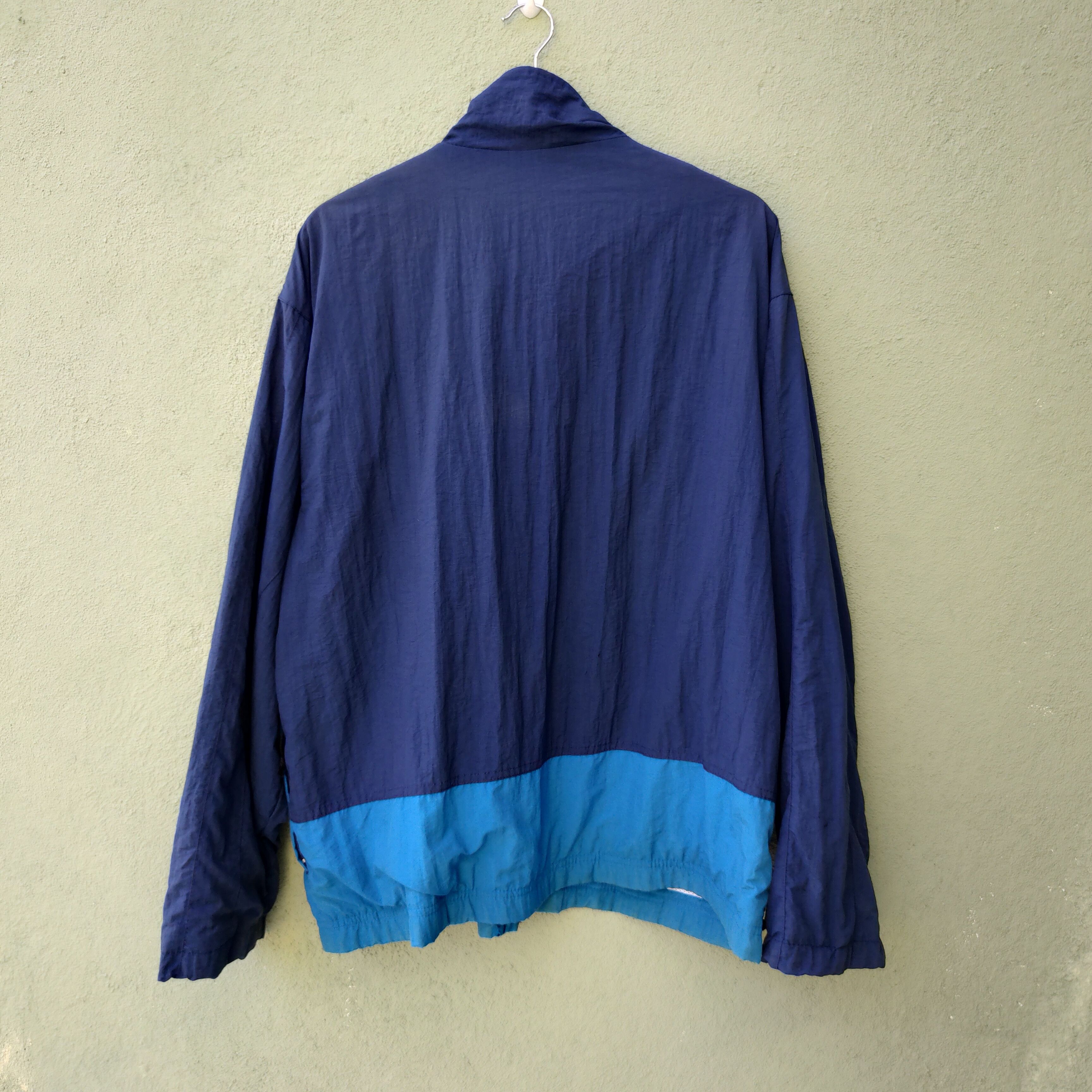 Nike Vintage Nike 90s Spell Out Logo Zipper Ups Jacket Size US XL / EU 56 / 4 - 13 Thumbnail