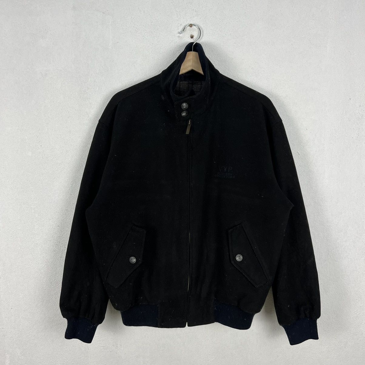 Japanese Brand VINTAGE VIP PLAY BOY COLLECTIONS ZIPPER JACKET VELVET Size US M / EU 48-50 / 2 - 11 Thumbnail
