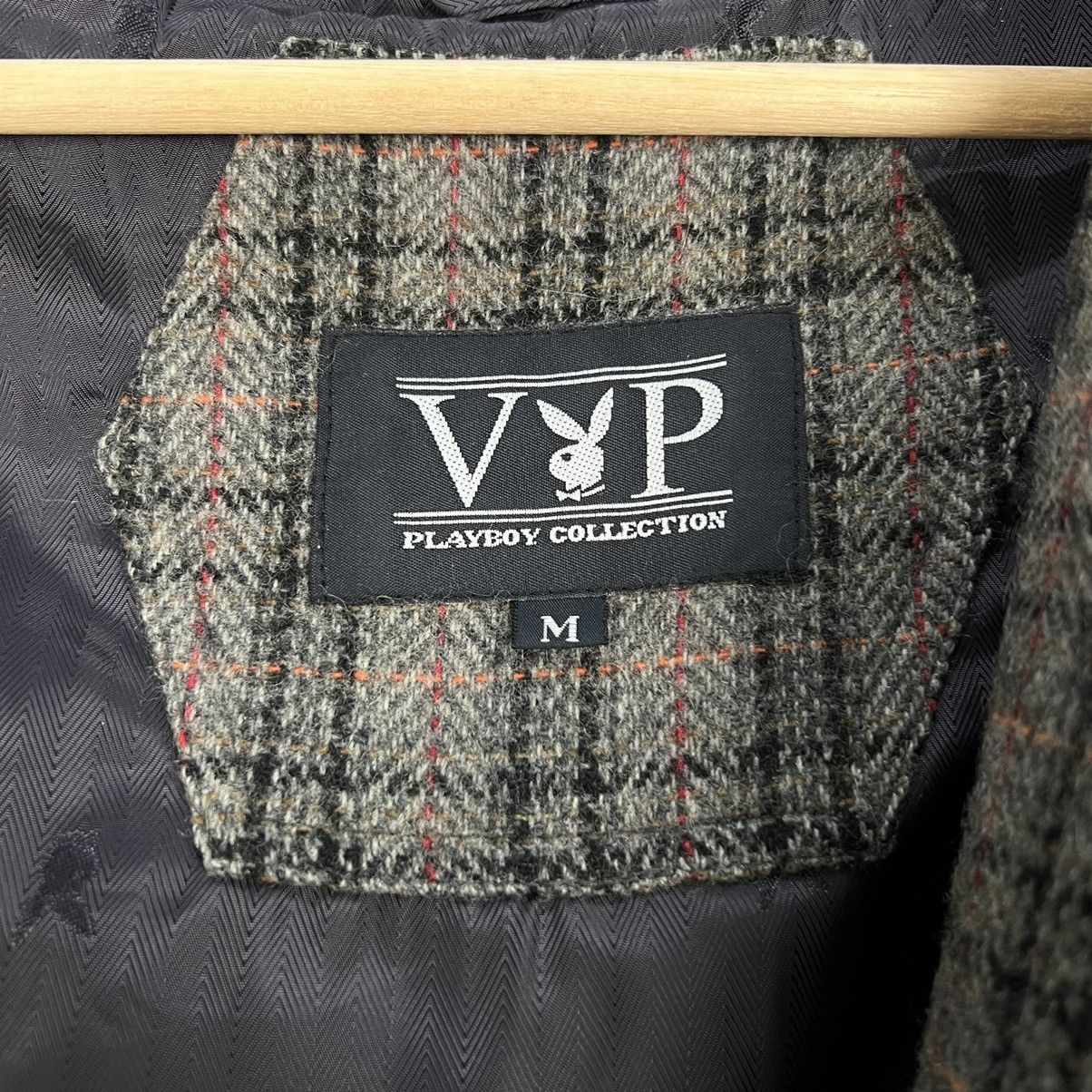 Japanese Brand VINTAGE VIP PLAY BOY COLLECTIONS ZIPPER JACKET VELVET Size US M / EU 48-50 / 2 - 16 Thumbnail