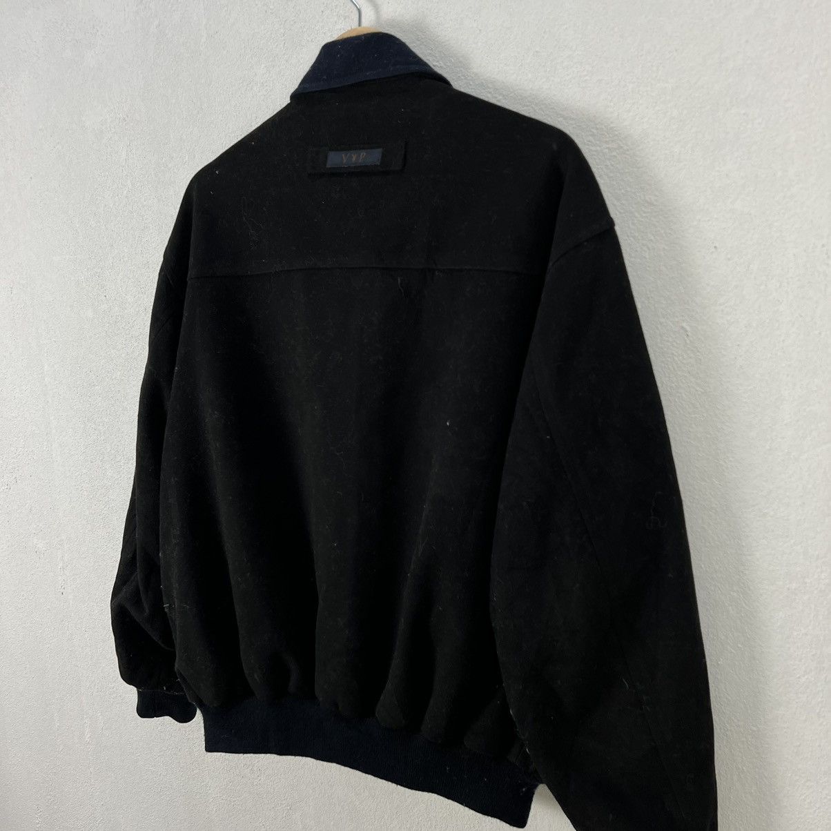 Japanese Brand VINTAGE VIP PLAY BOY COLLECTIONS ZIPPER JACKET VELVET Size US M / EU 48-50 / 2 - 8 Thumbnail