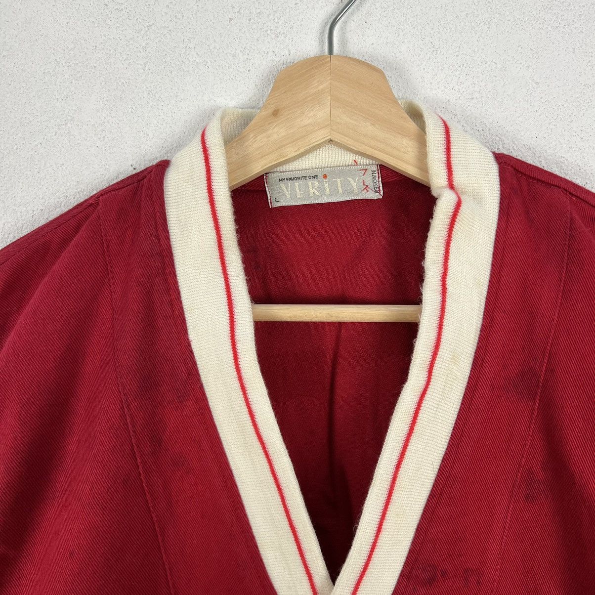 Japanese Brand VINTAGE VERITY CARDIGAN BIG LOGO Size US L / EU 52-54 / 3 - 8 Thumbnail
