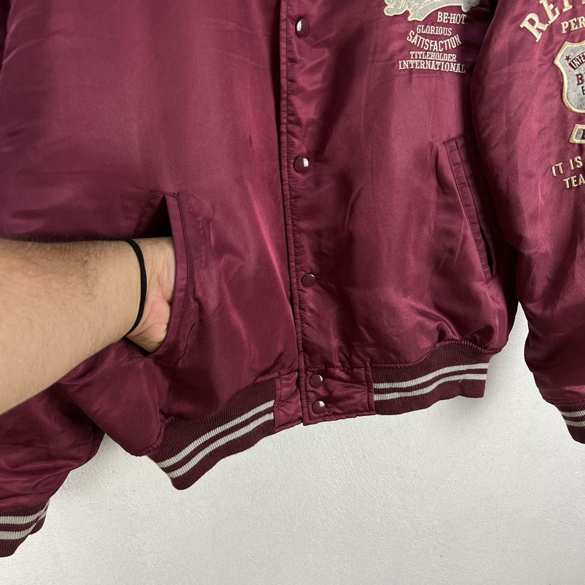 Japanese Brand PROSPER TITLEHOLDER EMBROIDERY BIG LOGO VARSITY BOMBER Size US L / EU 52-54 / 3 - 7 Thumbnail