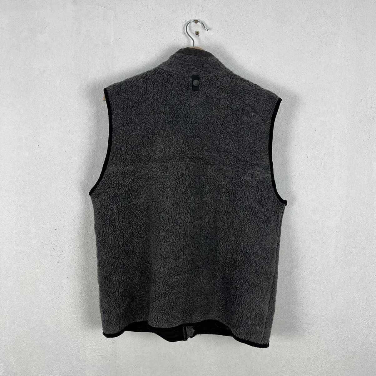 The North Face VINTAGE THE NORTH FACE FLEECE VEST Size US L / EU 52-54 / 3 - 7 Thumbnail