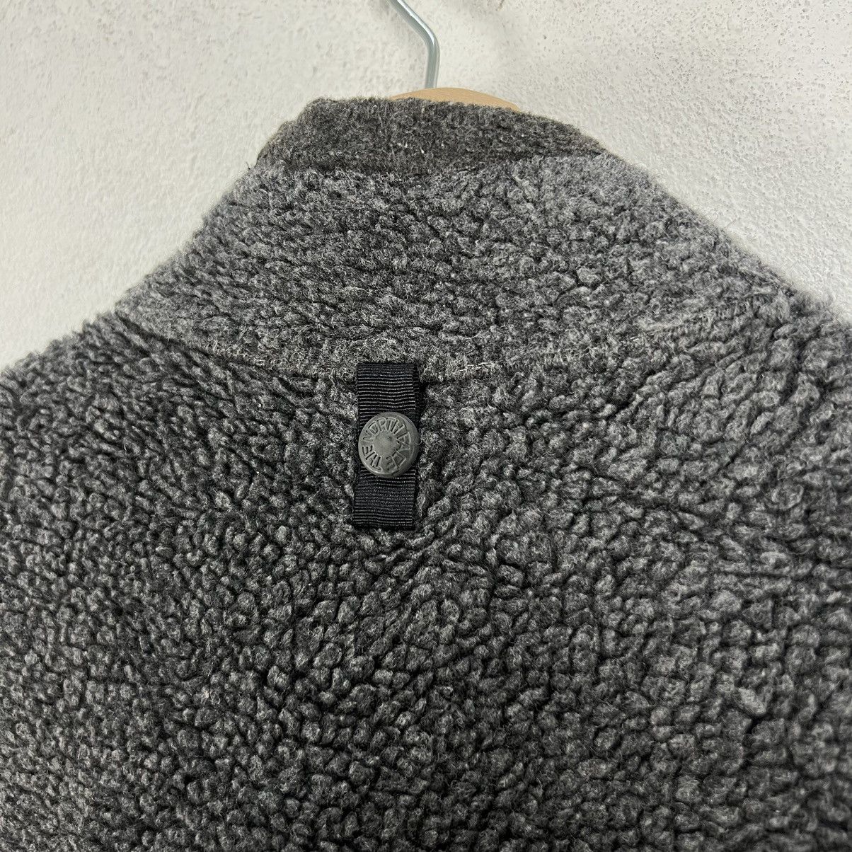 The North Face VINTAGE THE NORTH FACE FLEECE VEST Size US L / EU 52-54 / 3 - 9 Thumbnail