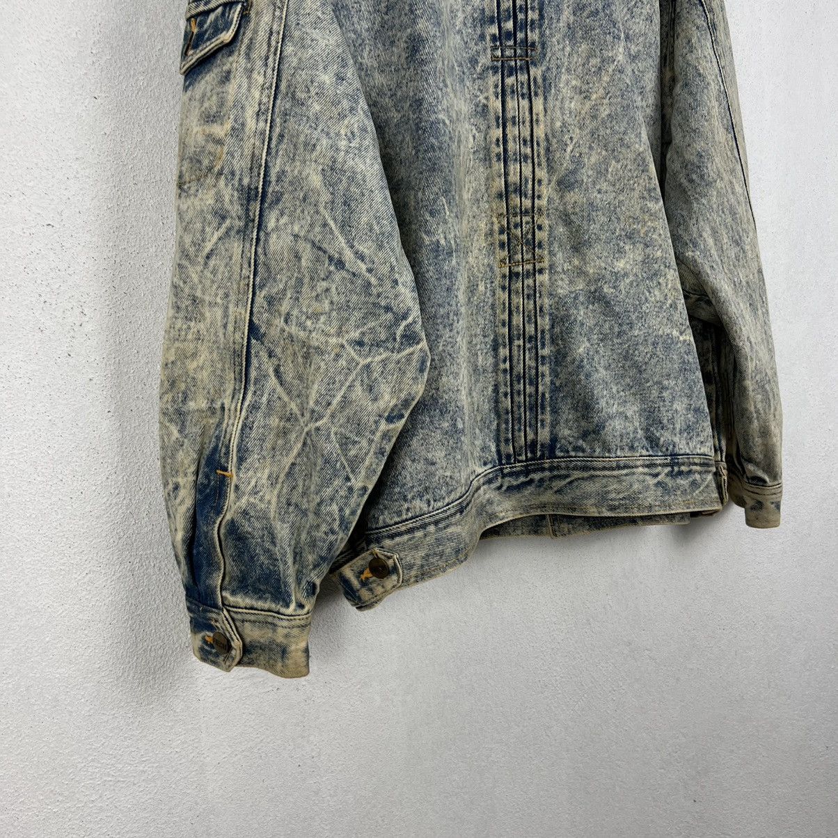 Japanese Brand ACID WASH STYLE ORIGINAL JEANS JUNIOR CLUB DENIM JACKET Size US M / EU 48-50 / 2 - 16 Thumbnail