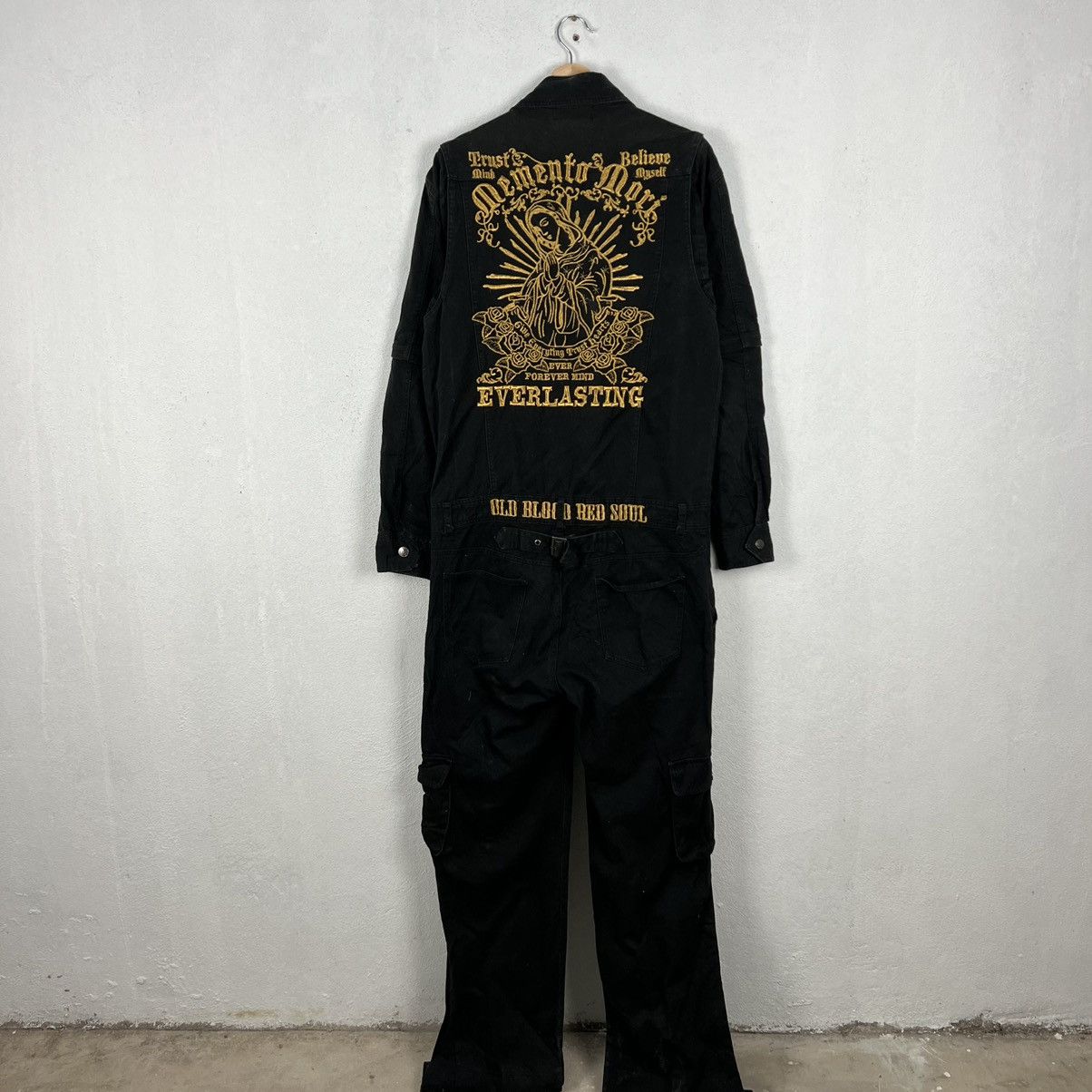 Japanese Brand OLD BLOOD RED SOUL INSPIRED SANTA CRUZ BIG LOGO Size US 38 / EU 54 - 8 Thumbnail