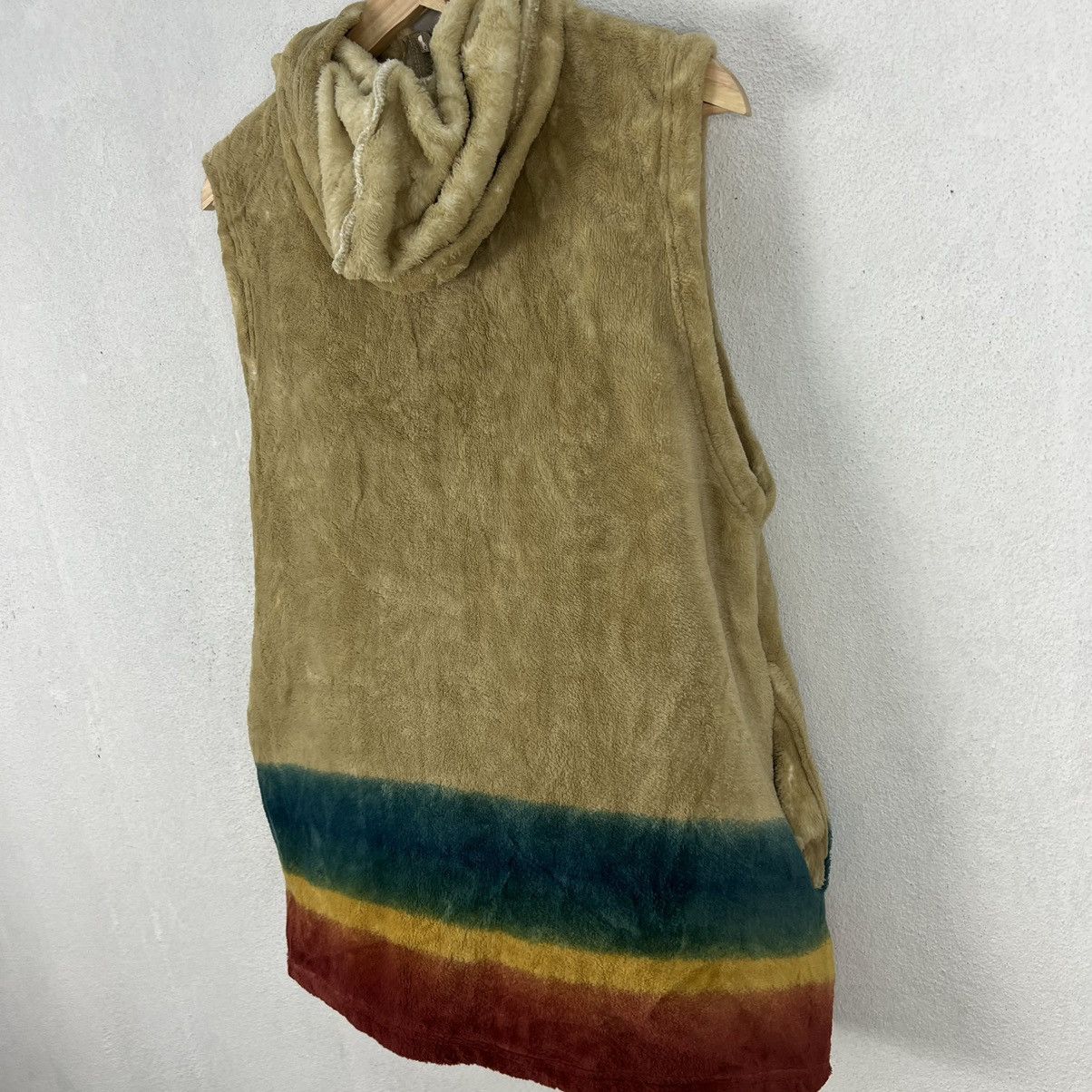 Japanese Brand FLEECE TANK TOP VEST ZELT FOR LIFE MULTI COLOUR TRITONE Size US M / EU 48-50 / 2 - 7 Thumbnail