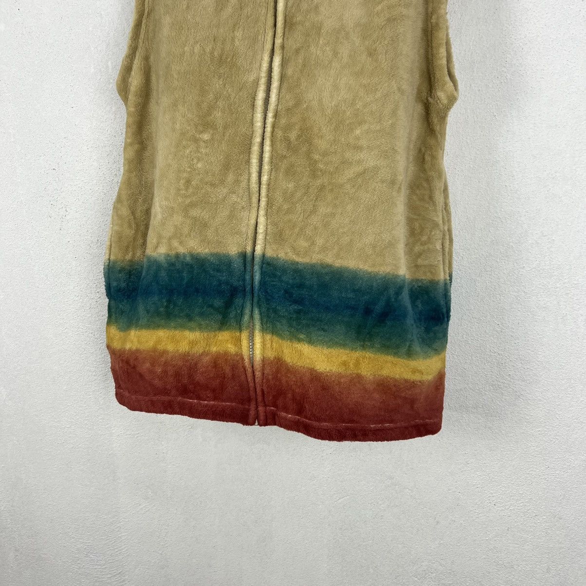Japanese Brand FLEECE TANK TOP VEST ZELT FOR LIFE MULTI COLOUR TRITONE Size US M / EU 48-50 / 2 - 4 Thumbnail