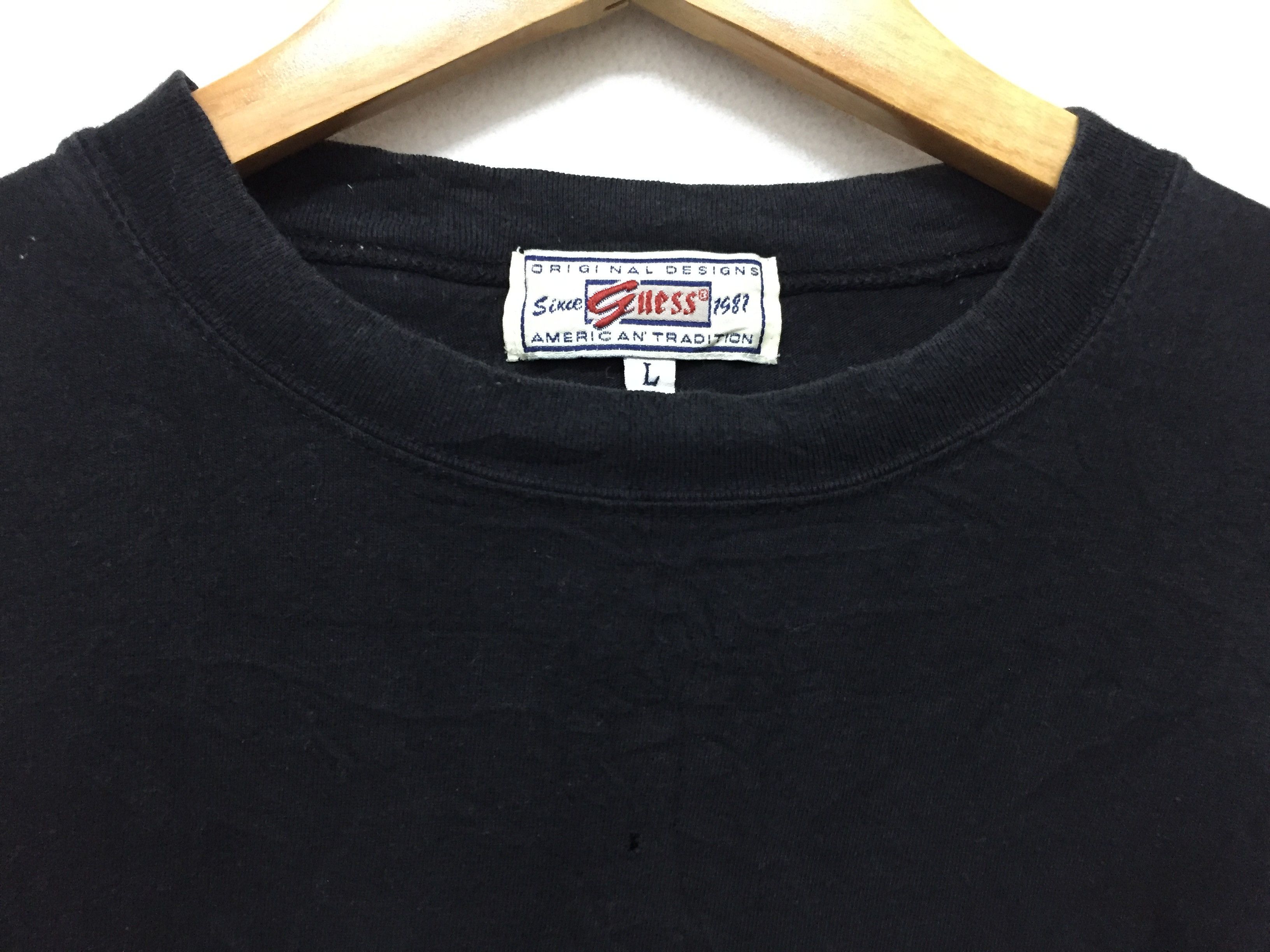 Guess × Vintage × Weber 90's Iconic Classic RARE Box Picture by b. weber Size US L / EU 52-54 / 3 - 8 Thumbnail
