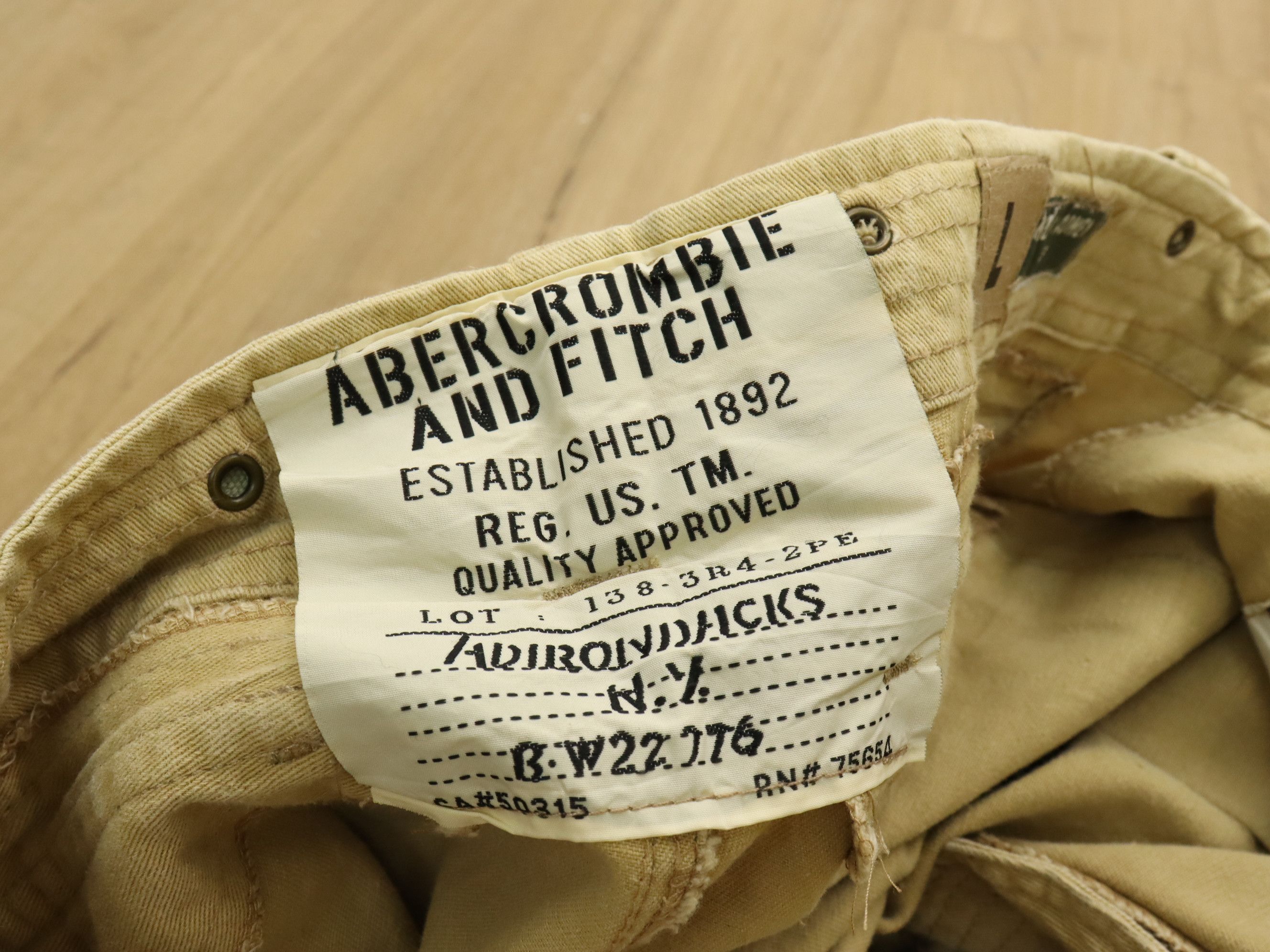 Abercrombie & Fitch A&F Adirondacks Cargo Military Army Style Ankle Zipper Pant Size US 38 / EU 54 - 13 Thumbnail