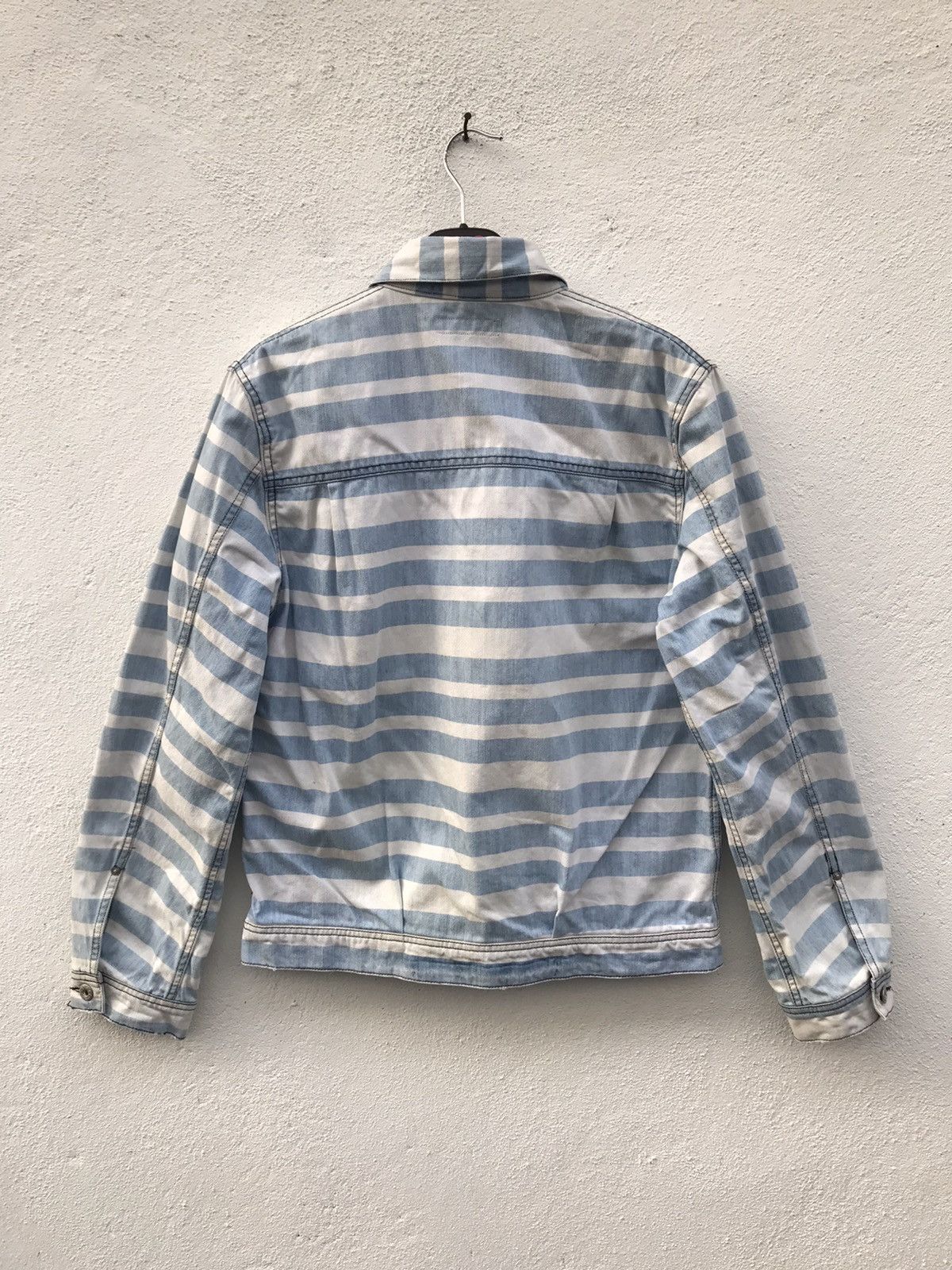 Japanese Brand rageblue Japan Jailer Striped Denim Jacket Border Striped Size US L / EU 52-54 / 3 - 5 Thumbnail