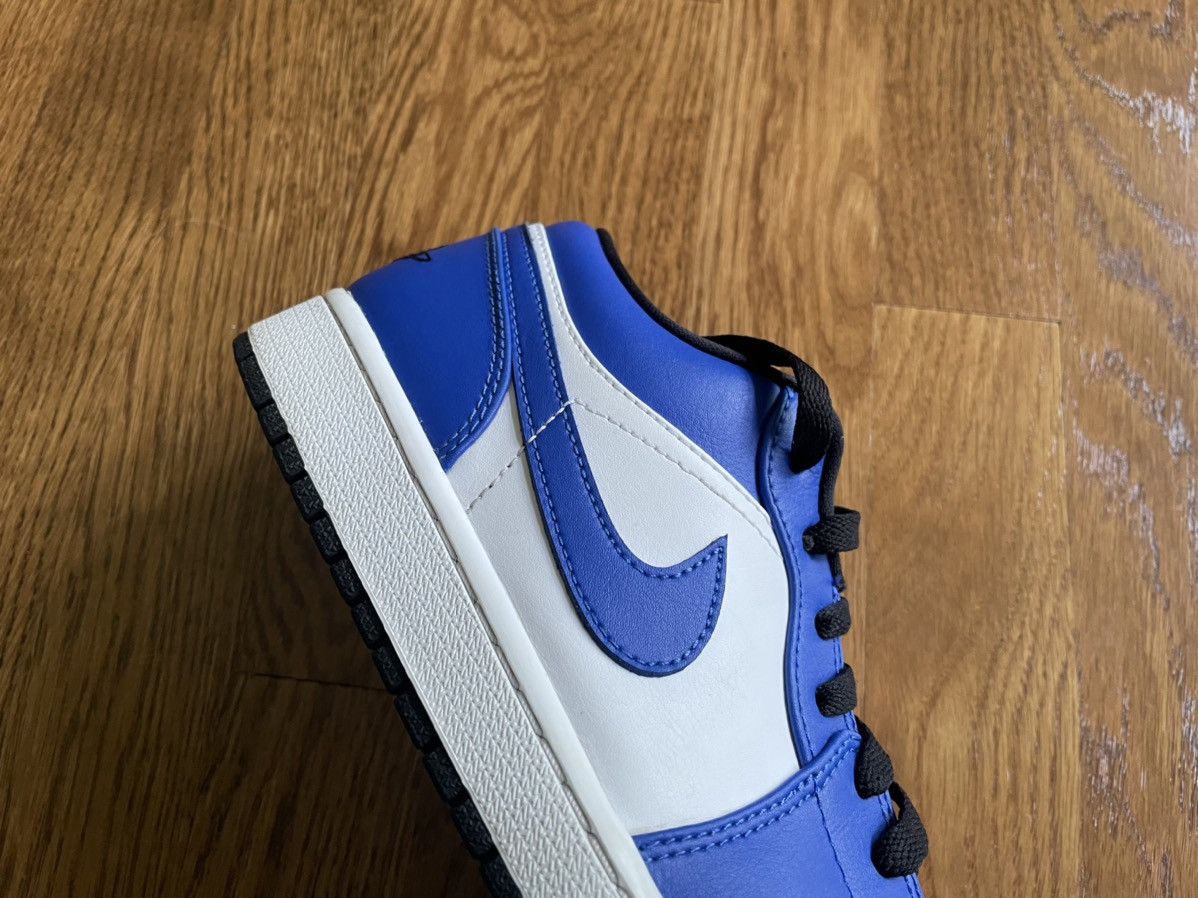 Jordan Brand Size 8.5 Air Jordan 1 Retro Low OG Game Royal Blue Toe SE Size US 8.5 / EU 41-42 - 6 Thumbnail