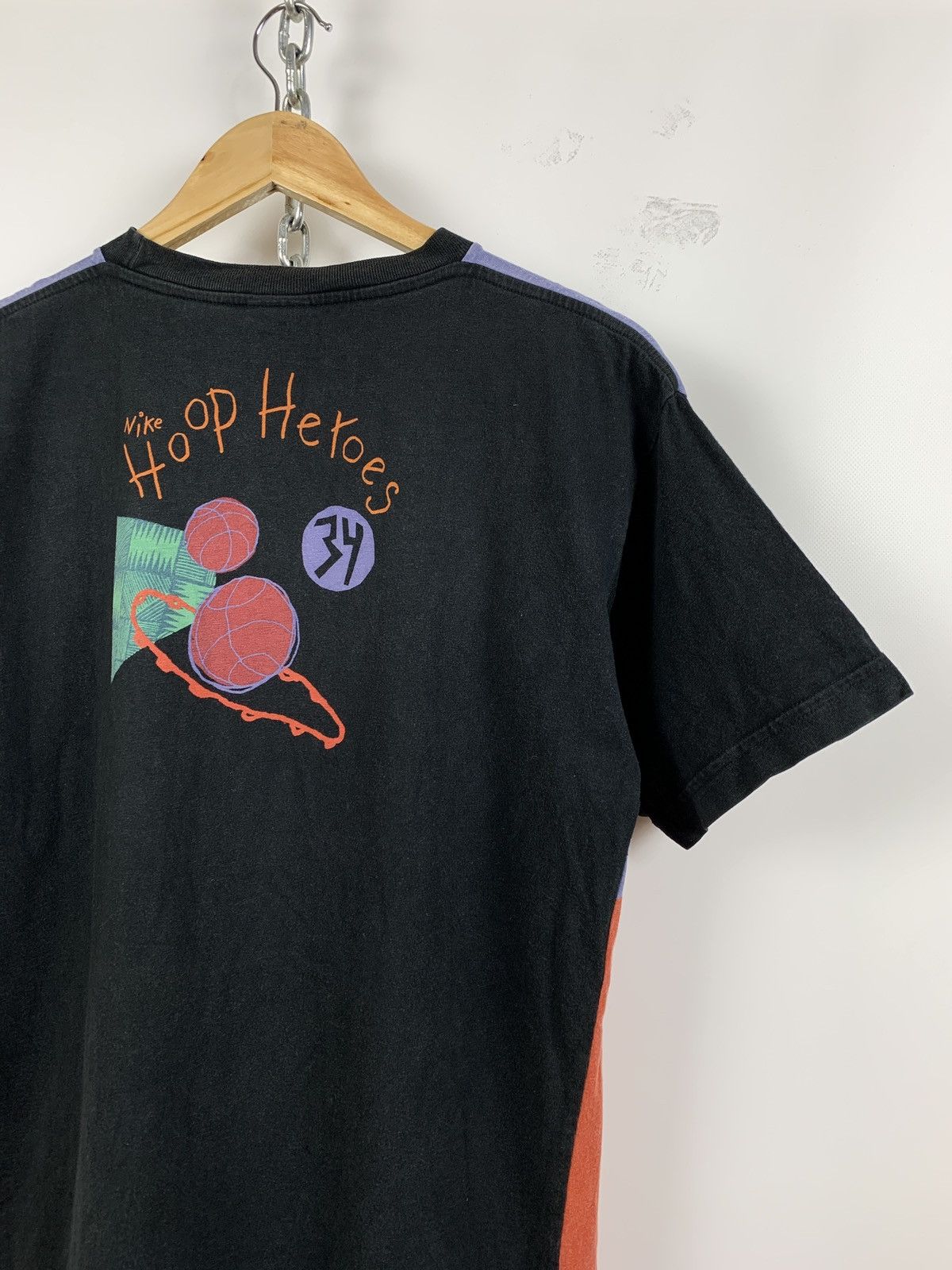Nike 90s Vintage Nike Barkley Hoop Heroes 34 All Over Print Shirt Size US M / EU 48-50 / 2 - 8 Thumbnail