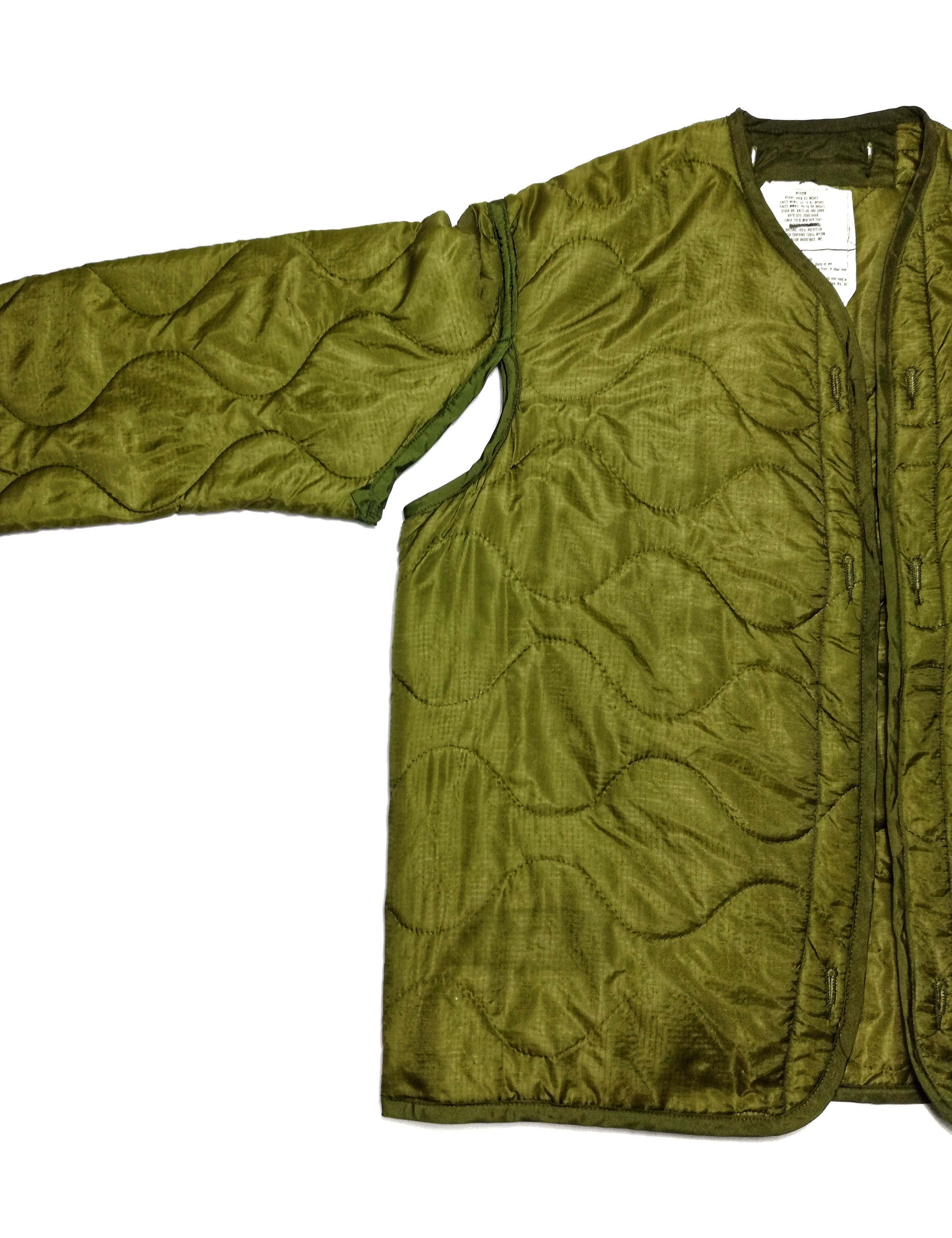 Vintage 🔥Quilted M-65 Liner Extreme Cold Weather Parka Nylon🔥 Size US M / EU 48-50 / 2 - 4 Thumbnail