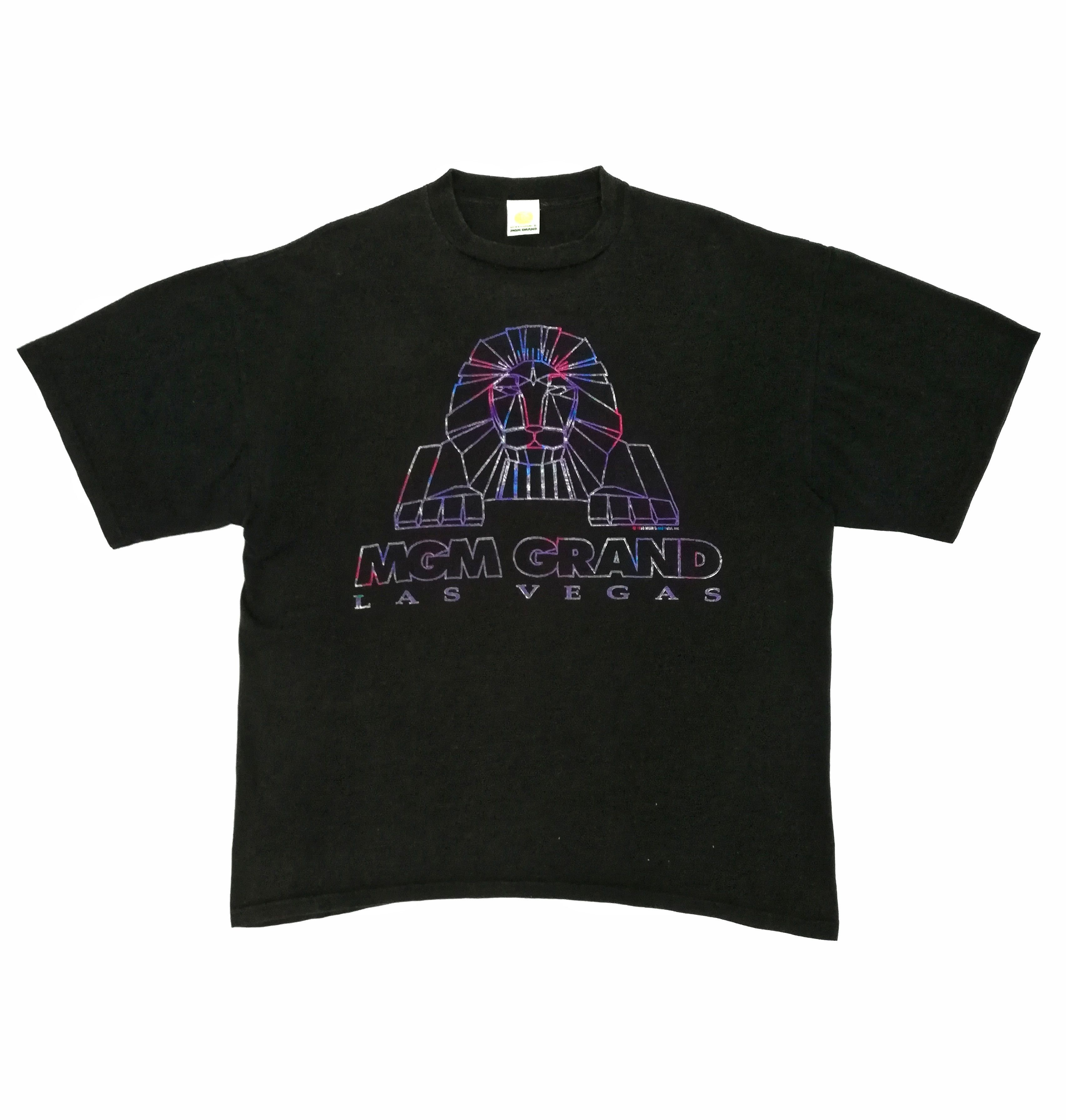 Vintage 🔥Vintage TM SS 1993 MGM Grand Hotel, Inc. Las Vegas Shirt Size US XL / EU 56 / 4 - 1 Thumbnail