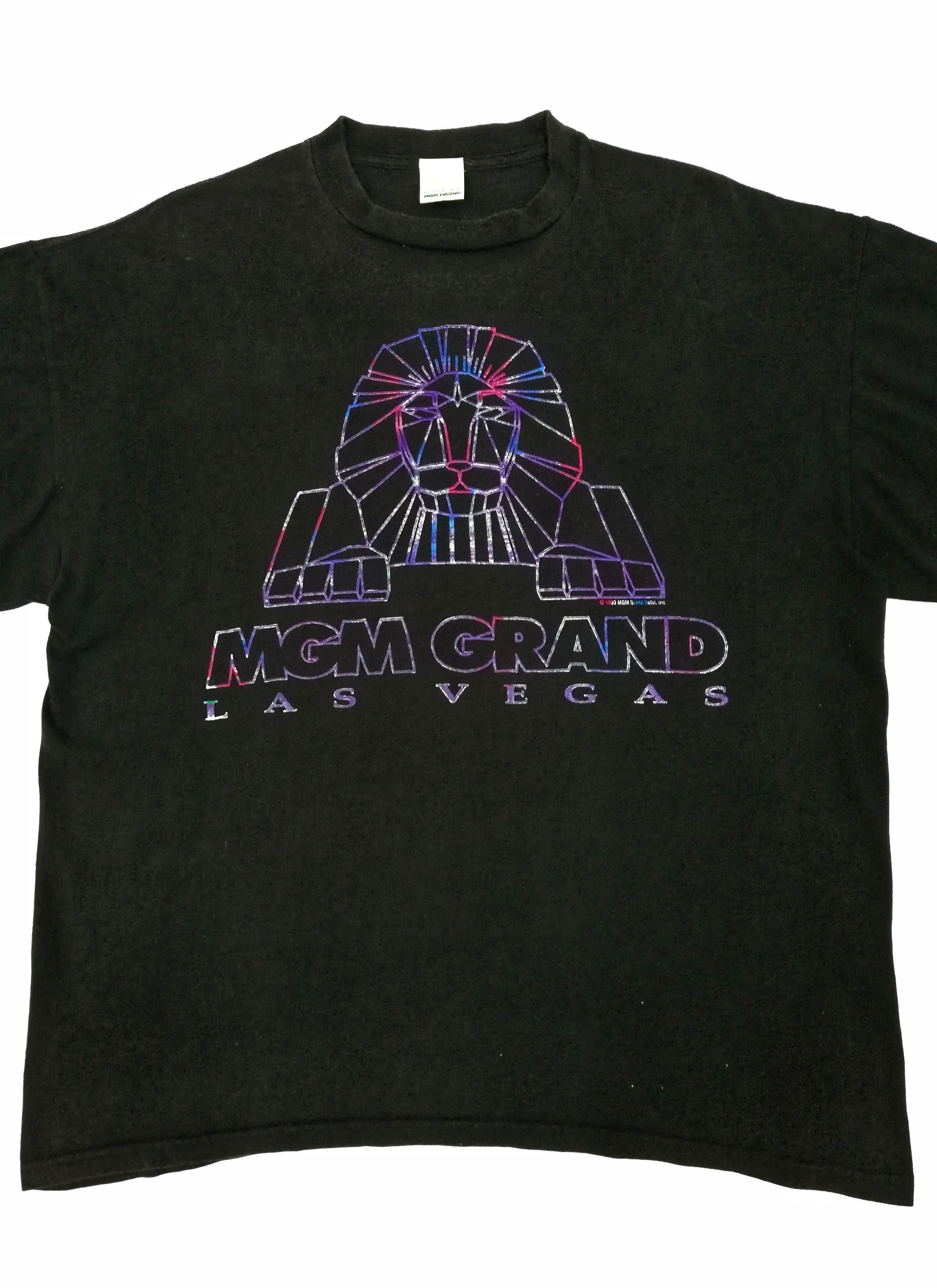 Vintage 🔥Vintage TM SS 1993 MGM Grand Hotel, Inc. Las Vegas Shirt Size US XL / EU 56 / 4 - 2 Thumbnail
