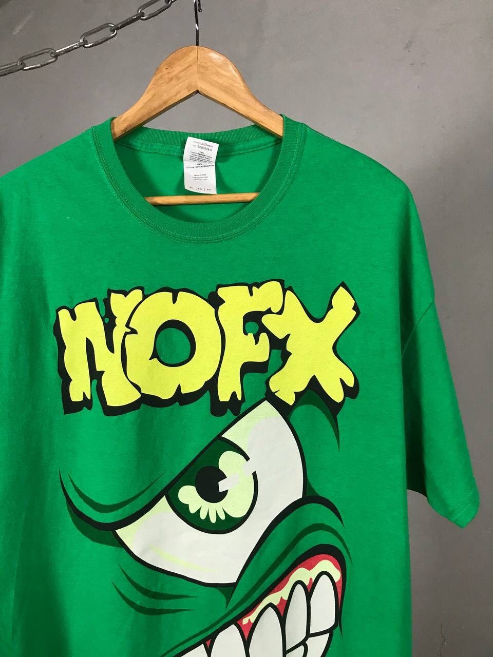 Band Tees NOFX vintage rock band tee Size US XL / EU 56 / 4 - 2 Thumbnail