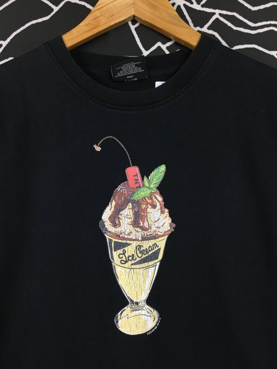 Billionaire Boys Club Vtg Ice Cream by Billionaire Boys Club Tee Size US L / EU 52-54 / 3 - 3 Thumbnail