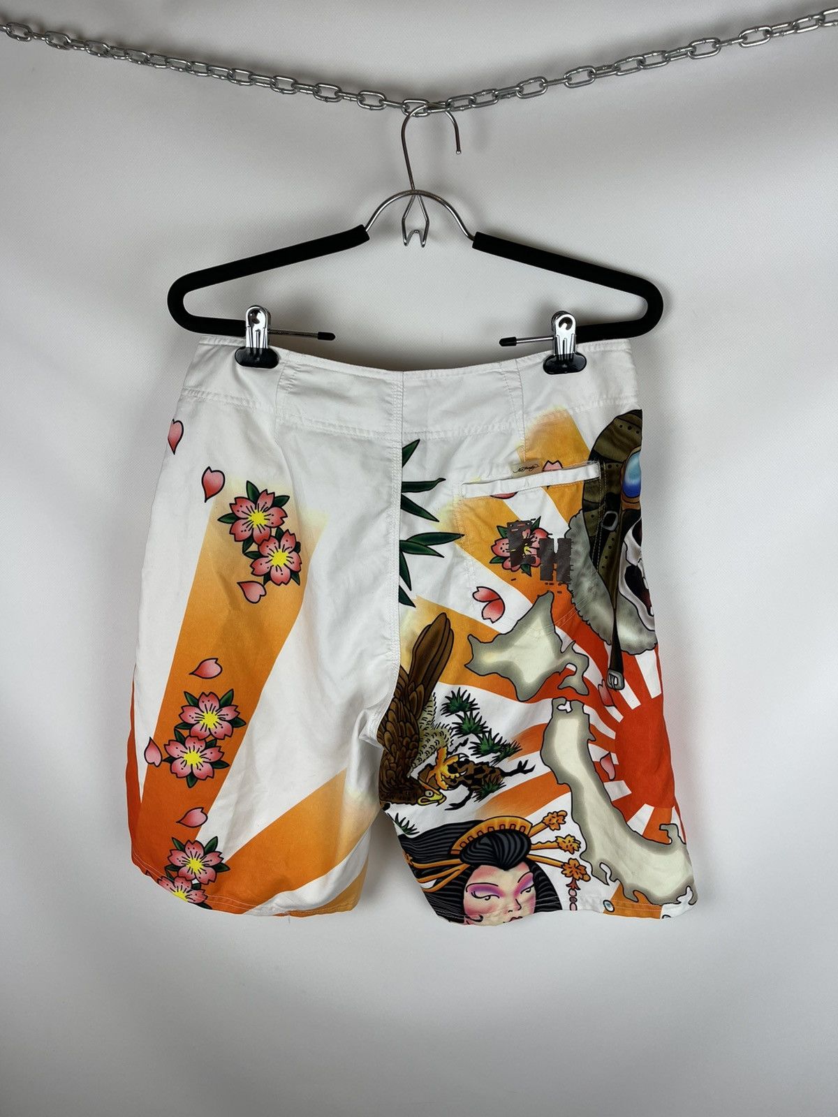 Christian Audigier Ed Hardy by Christian Audigier printed skull geisha biglogo Size US 32 / EU 48 - 2 Thumbnail