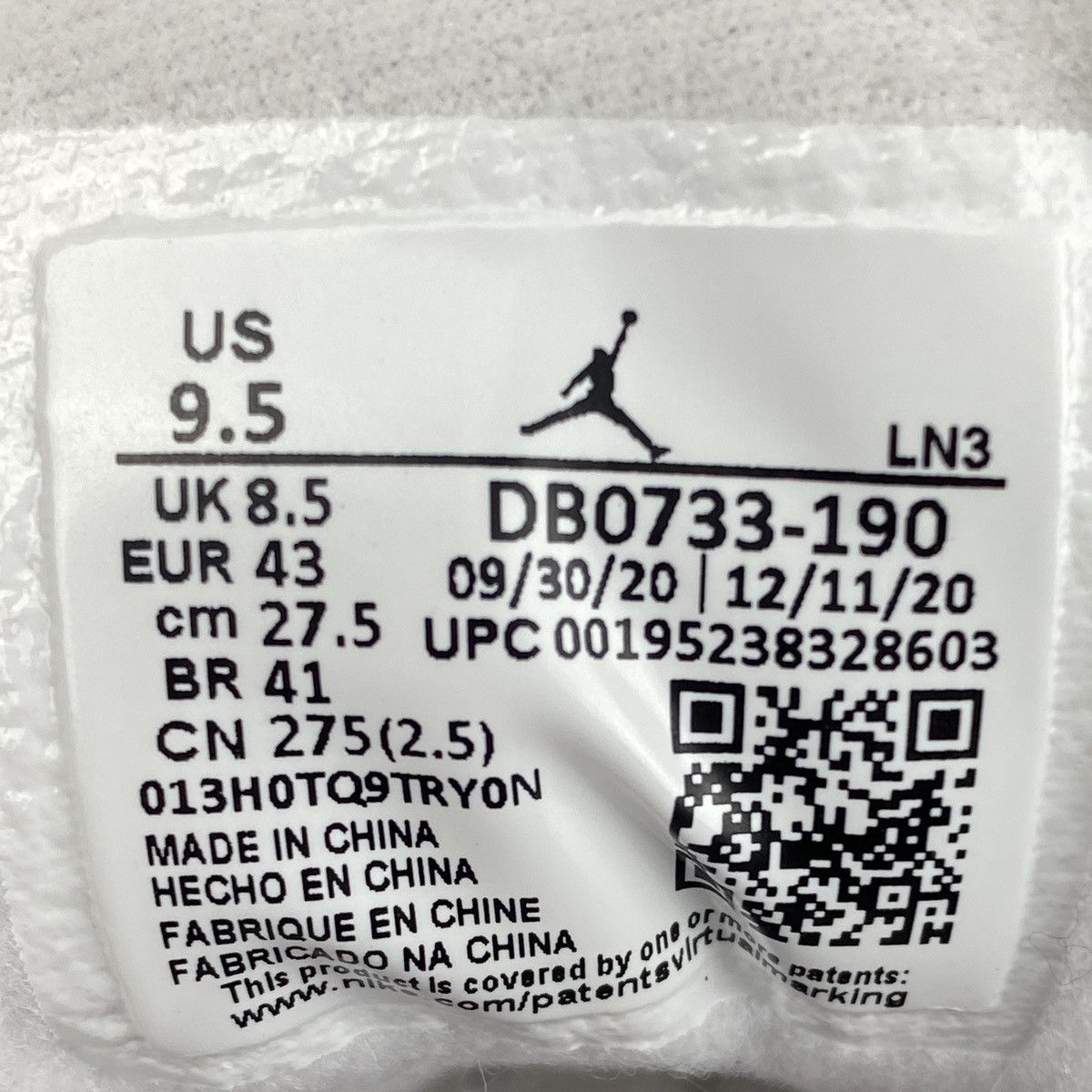 Jordan Brand 2021 Air Jordan 12 Retro Low ‘Easter’ Size US 9.5 / EU 42-43 - 7 Thumbnail