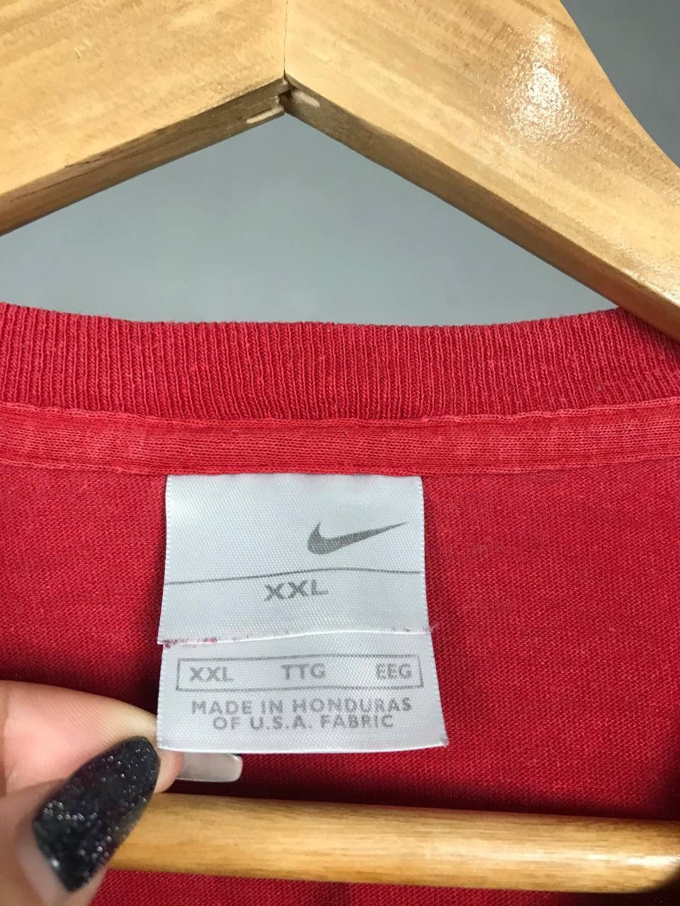 Nike Nike Air swoosh streetwear vintage center logo tee Size US XXL / EU 58 / 5 - 4 Thumbnail
