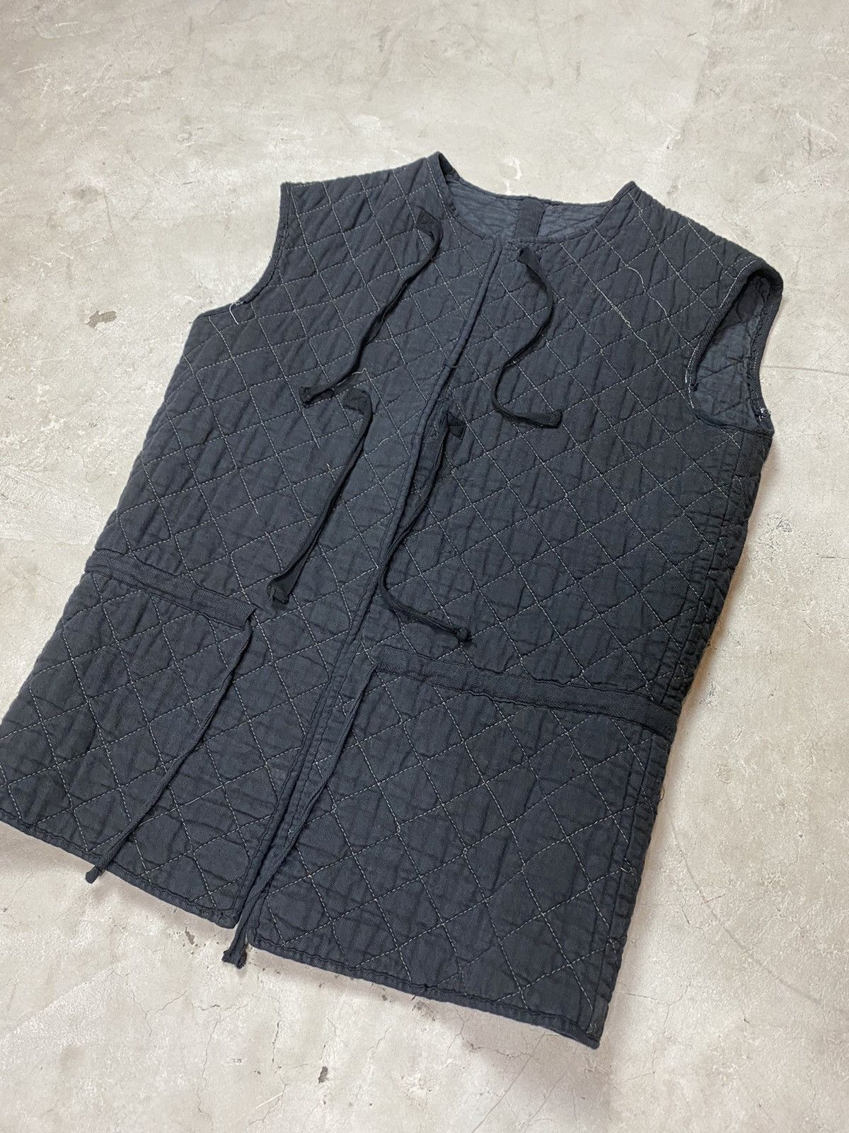 Vintage Vintage Swedish Military Quilted Liner Vest Size US M / EU 48-50 / 2 - 4 Thumbnail