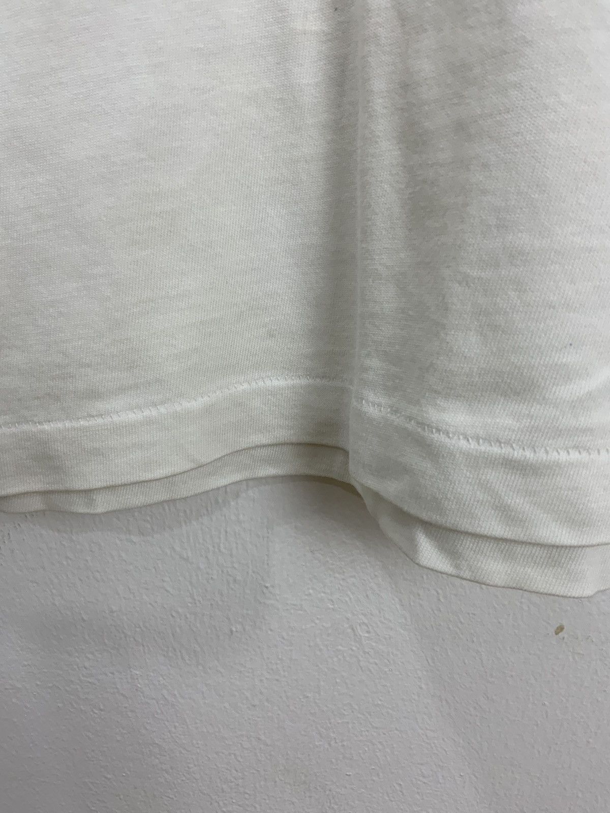 Kaws UT Kaws Rare Streetwear Single Stitch Tee Size US L / EU 52-54 / 3 - 6 Thumbnail